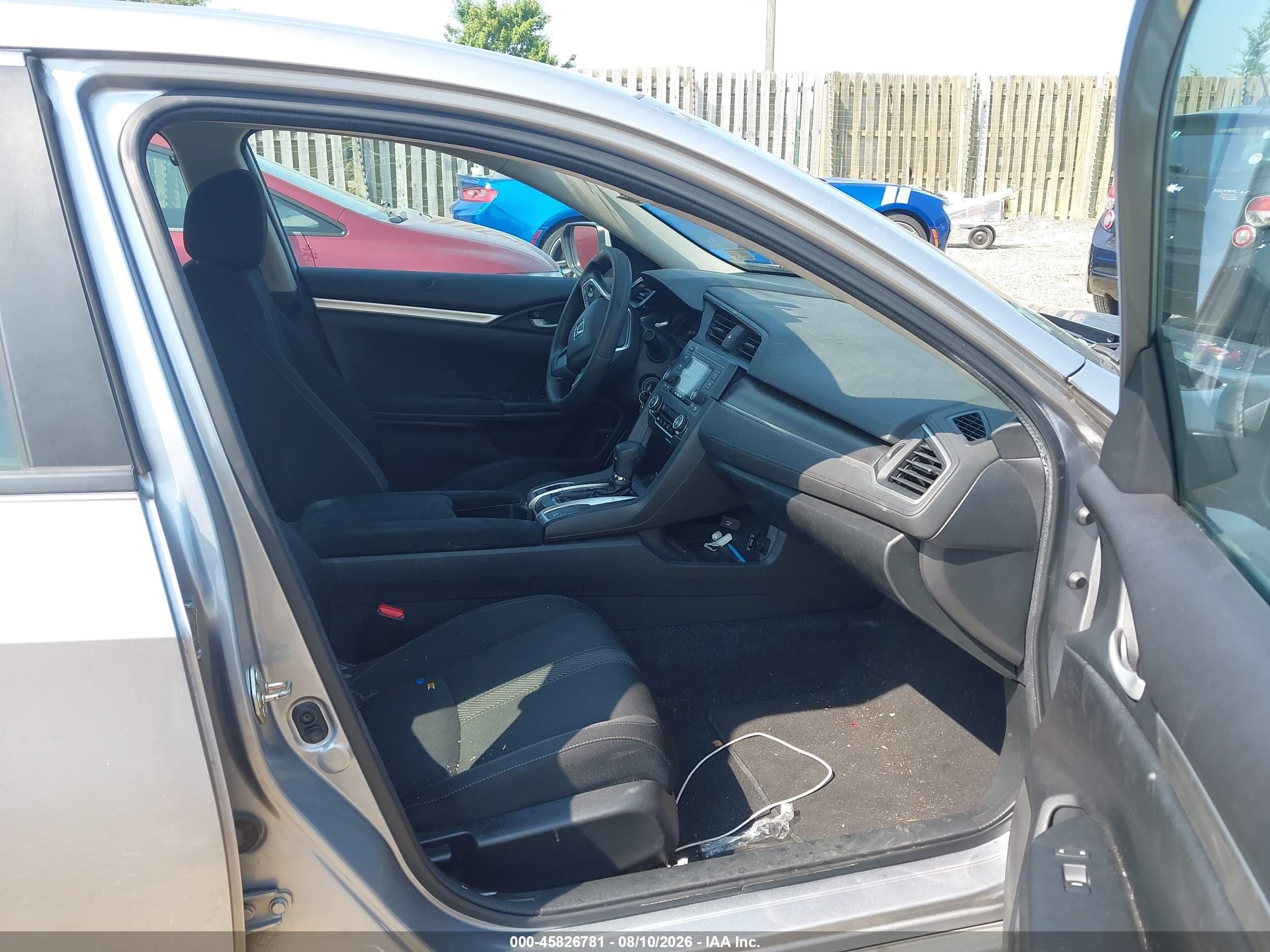 2016 Honda Civic Lx Silver vin: 19XFC2F5XGE208422