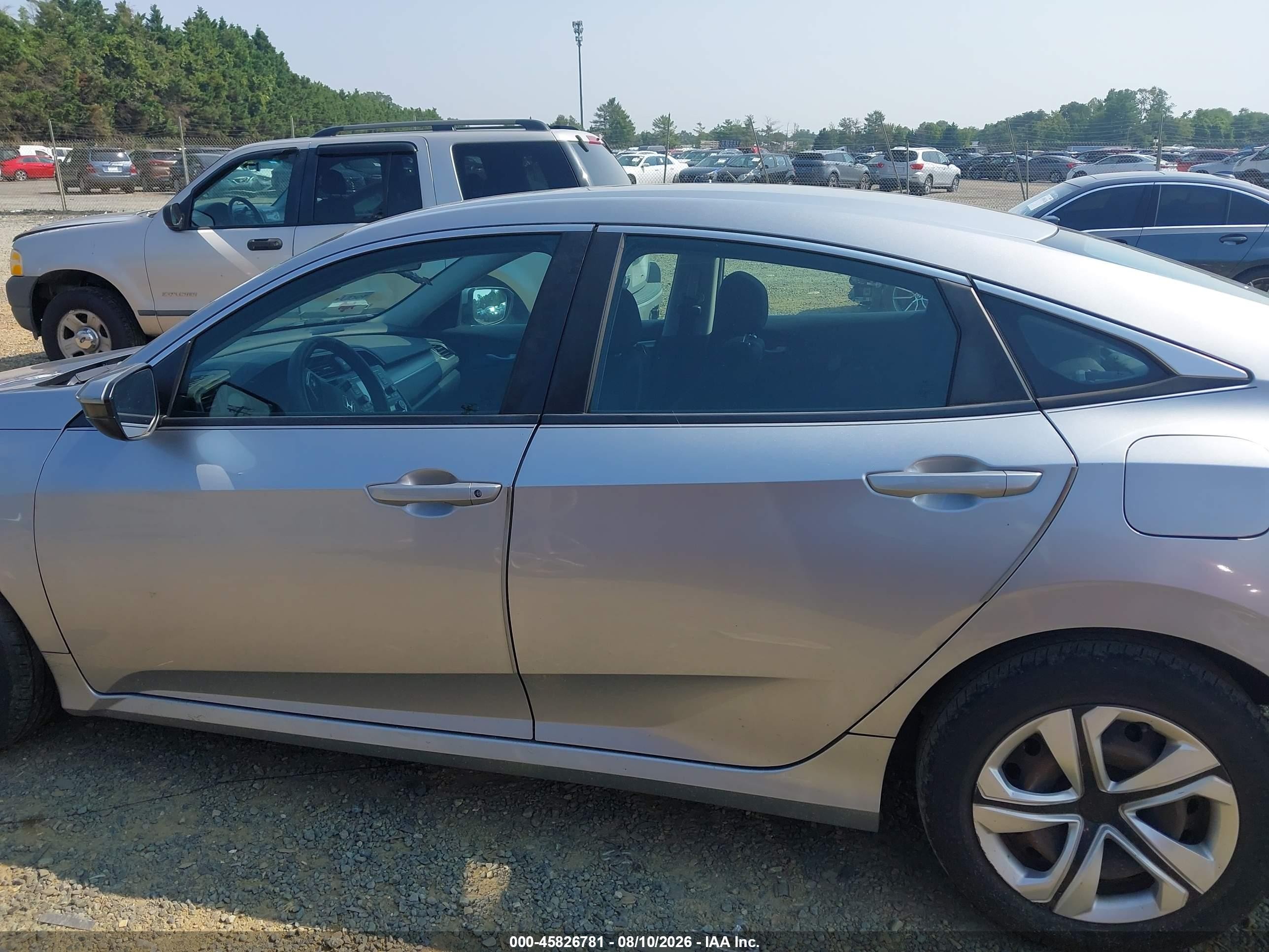 2016 Honda Civic Lx Silver vin: 19XFC2F5XGE208422