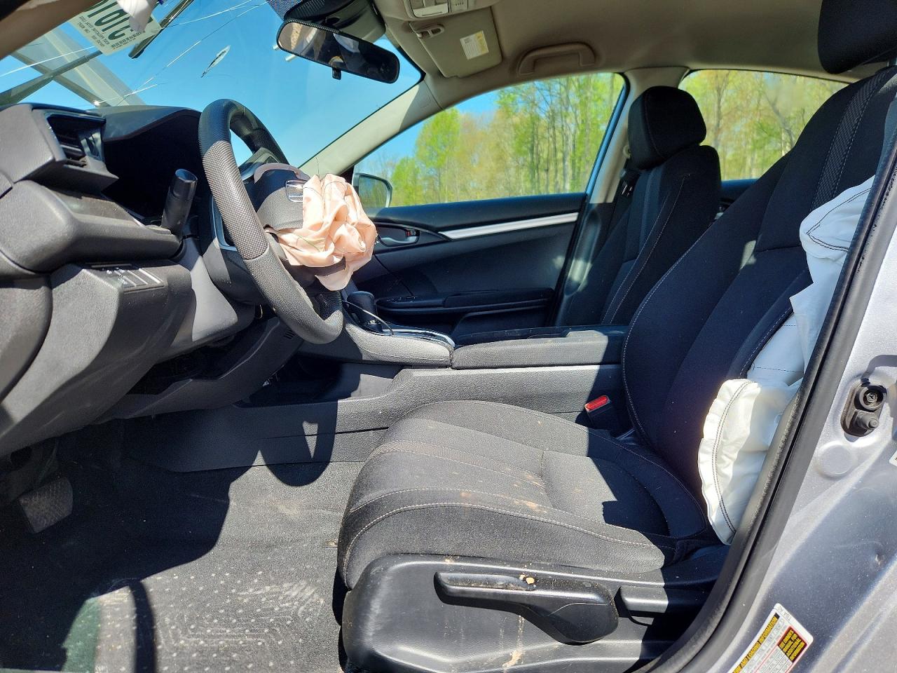2019 Honda Civic Lx Silver vin: 19XFC2F61KE021829