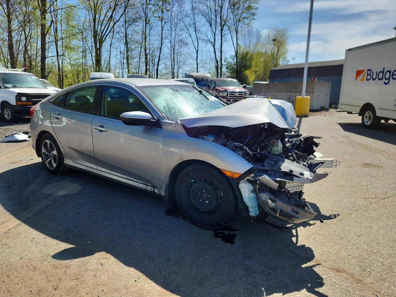 2019 Honda Civic Lx Silver vin: 19XFC2F61KE021829