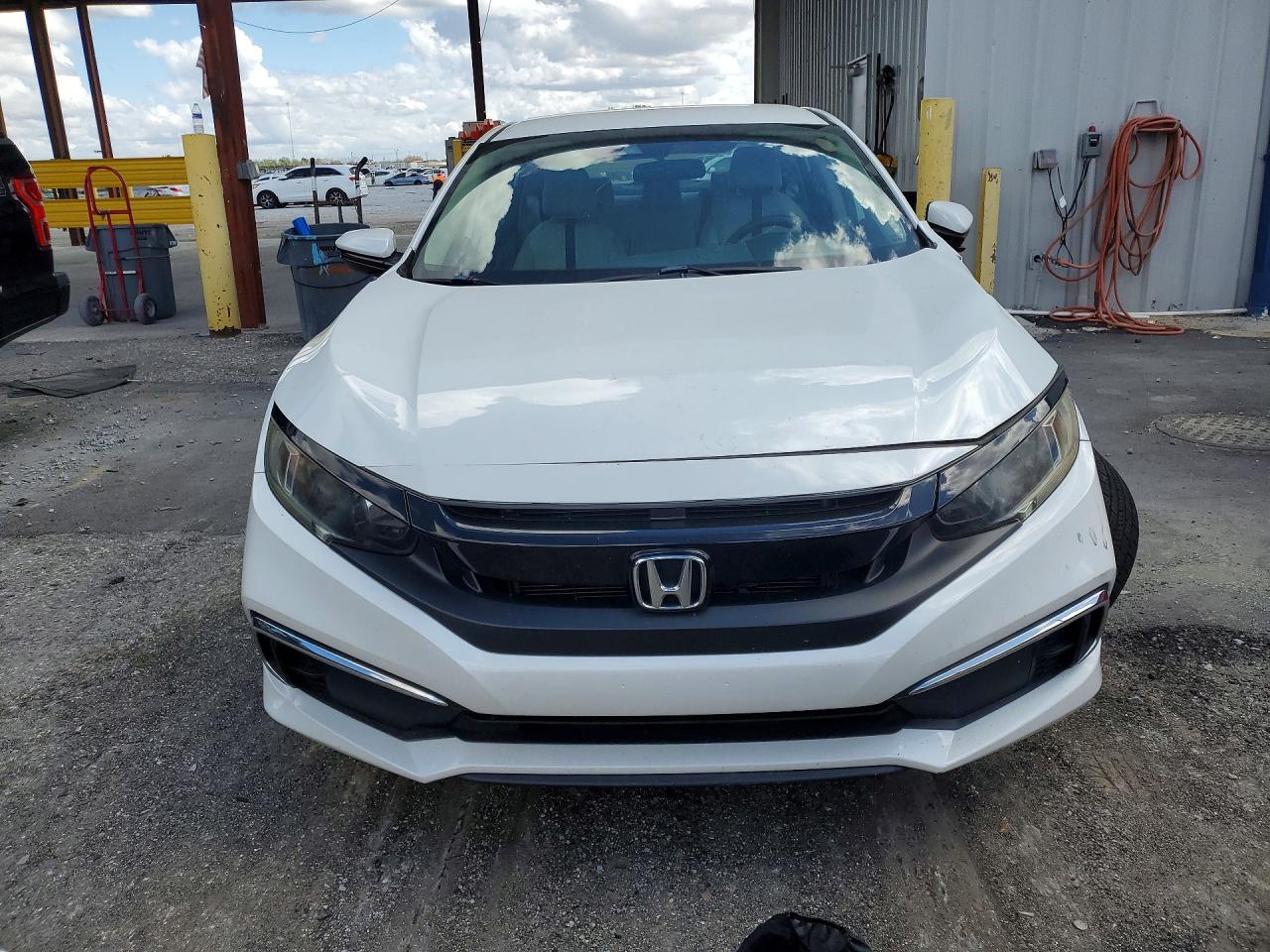 2020 Honda Civic Lx White vin: 19XFC2F61LE010671