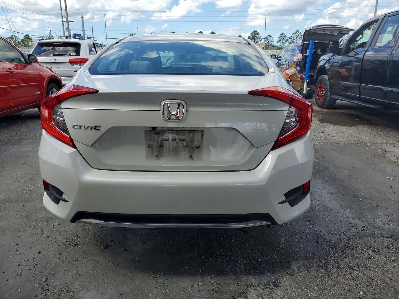 2020 Honda Civic Lx White vin: 19XFC2F61LE010671