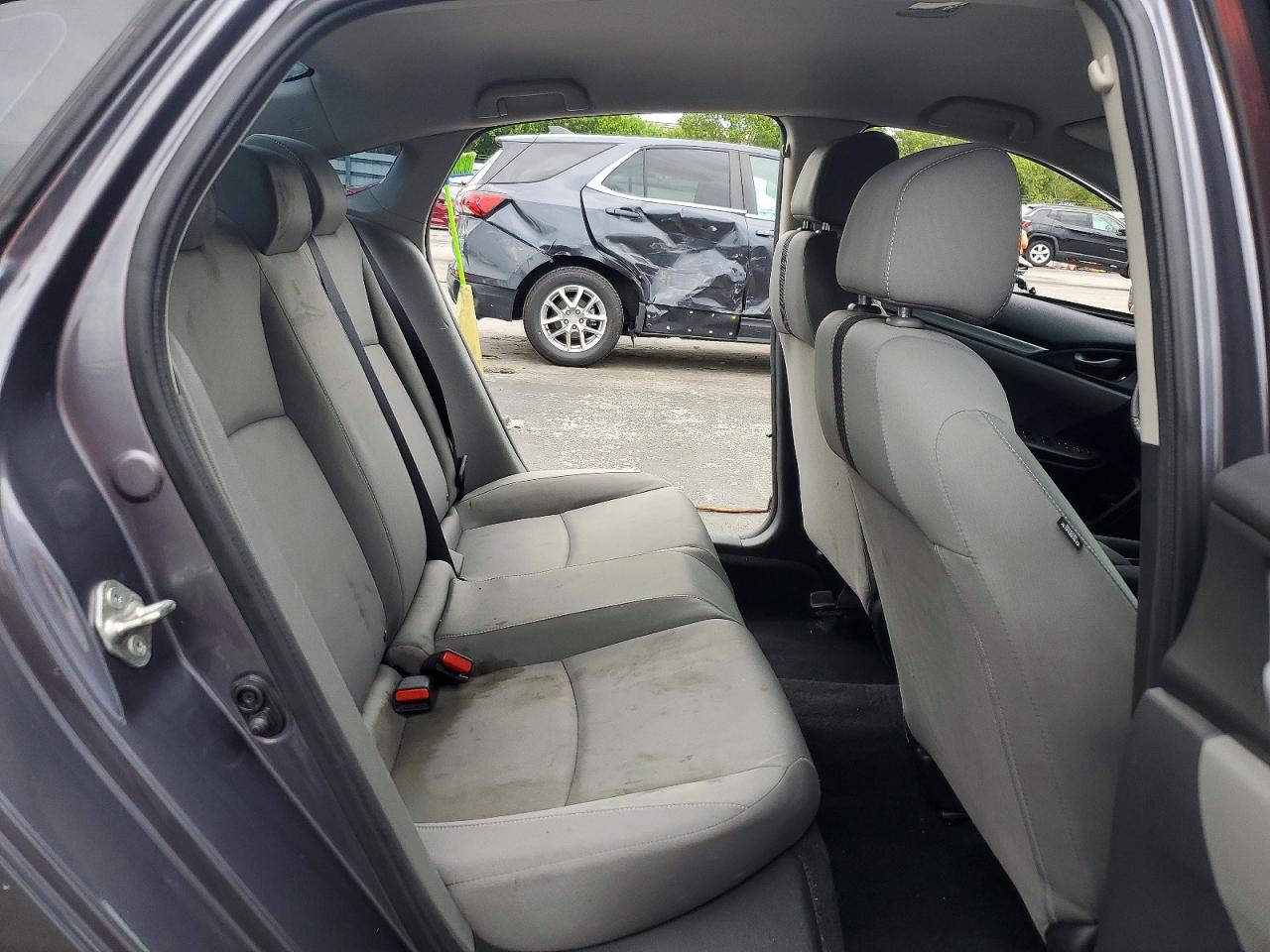 2019 Honda Civic Lx Gray vin: 19XFC2F63KE008922