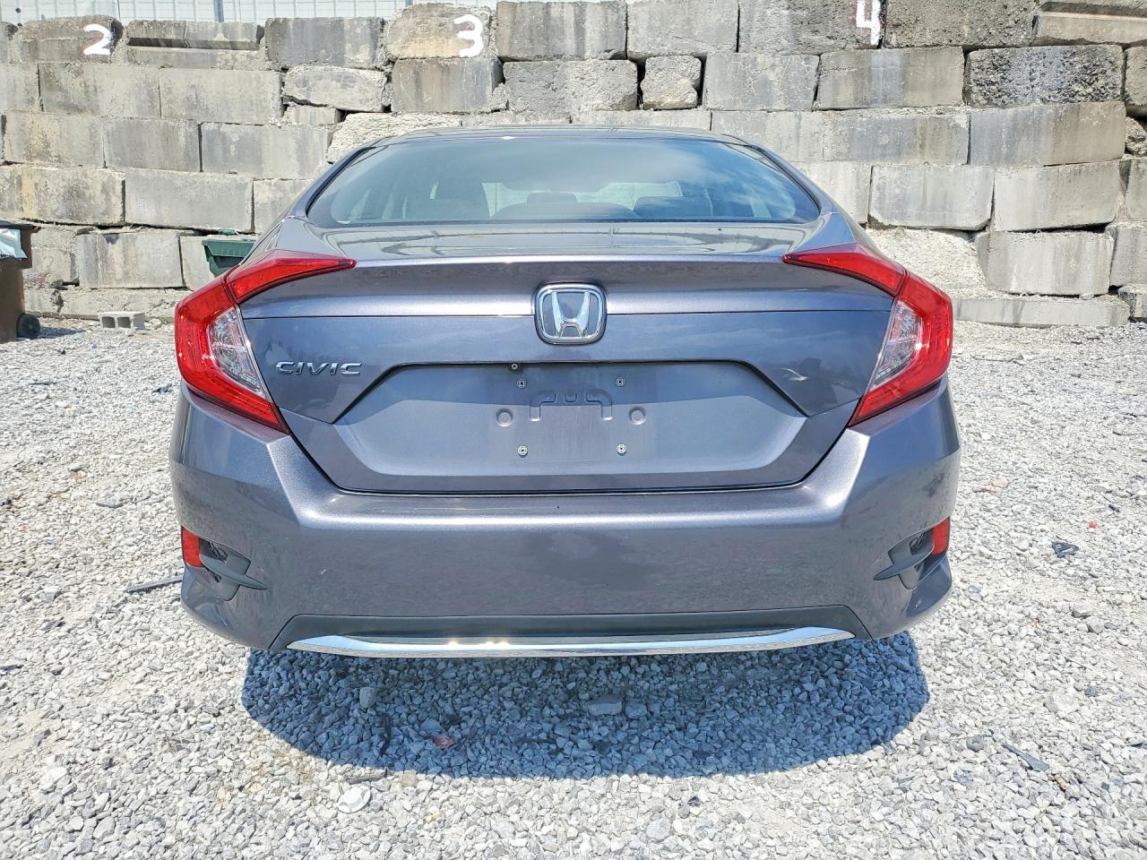 2019 Honda Civic Lx Gray vin: 19XFC2F63KE031052