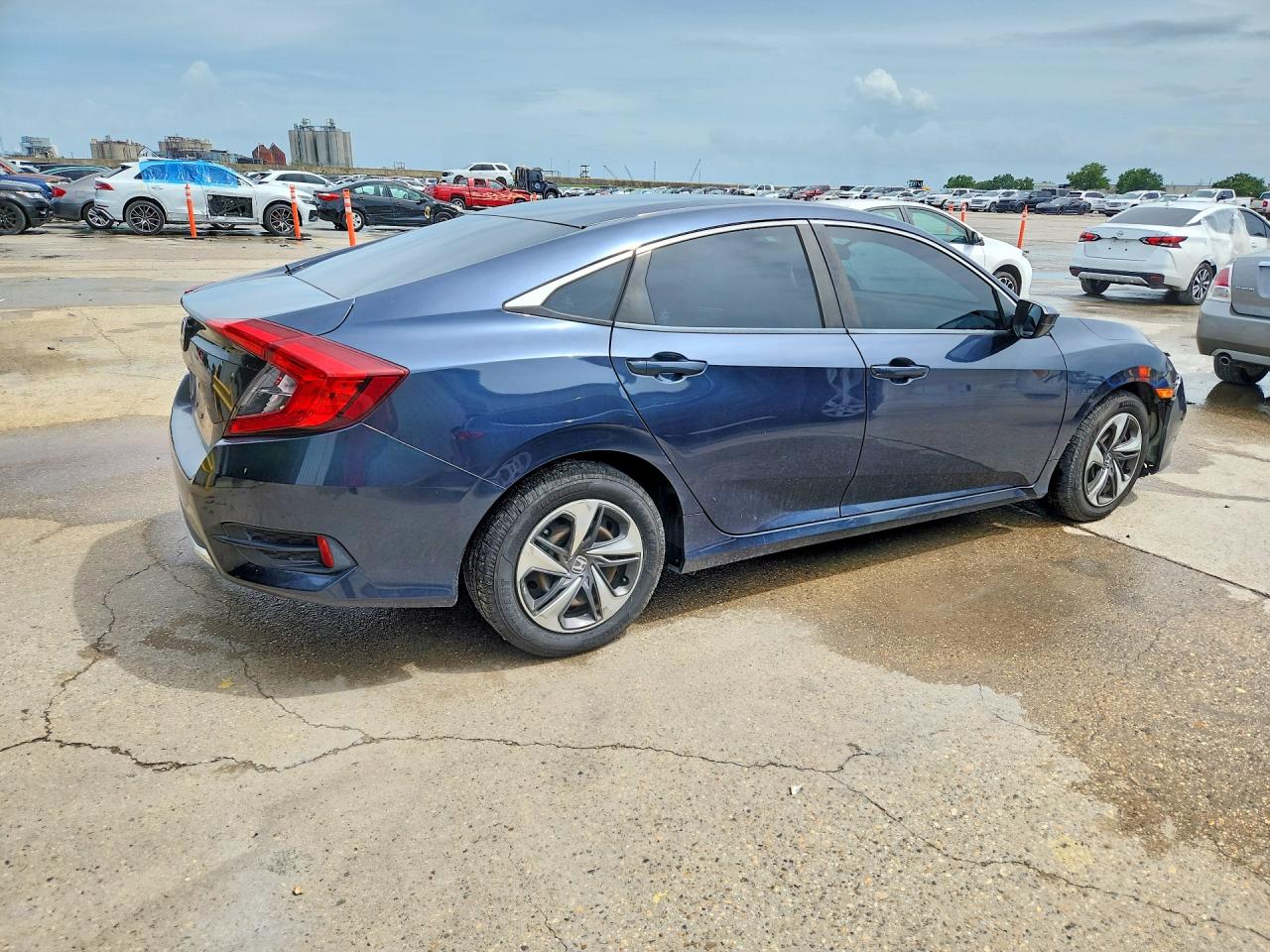 2019 Honda Civic Lx Gray vin: 19XFC2F63KE034596