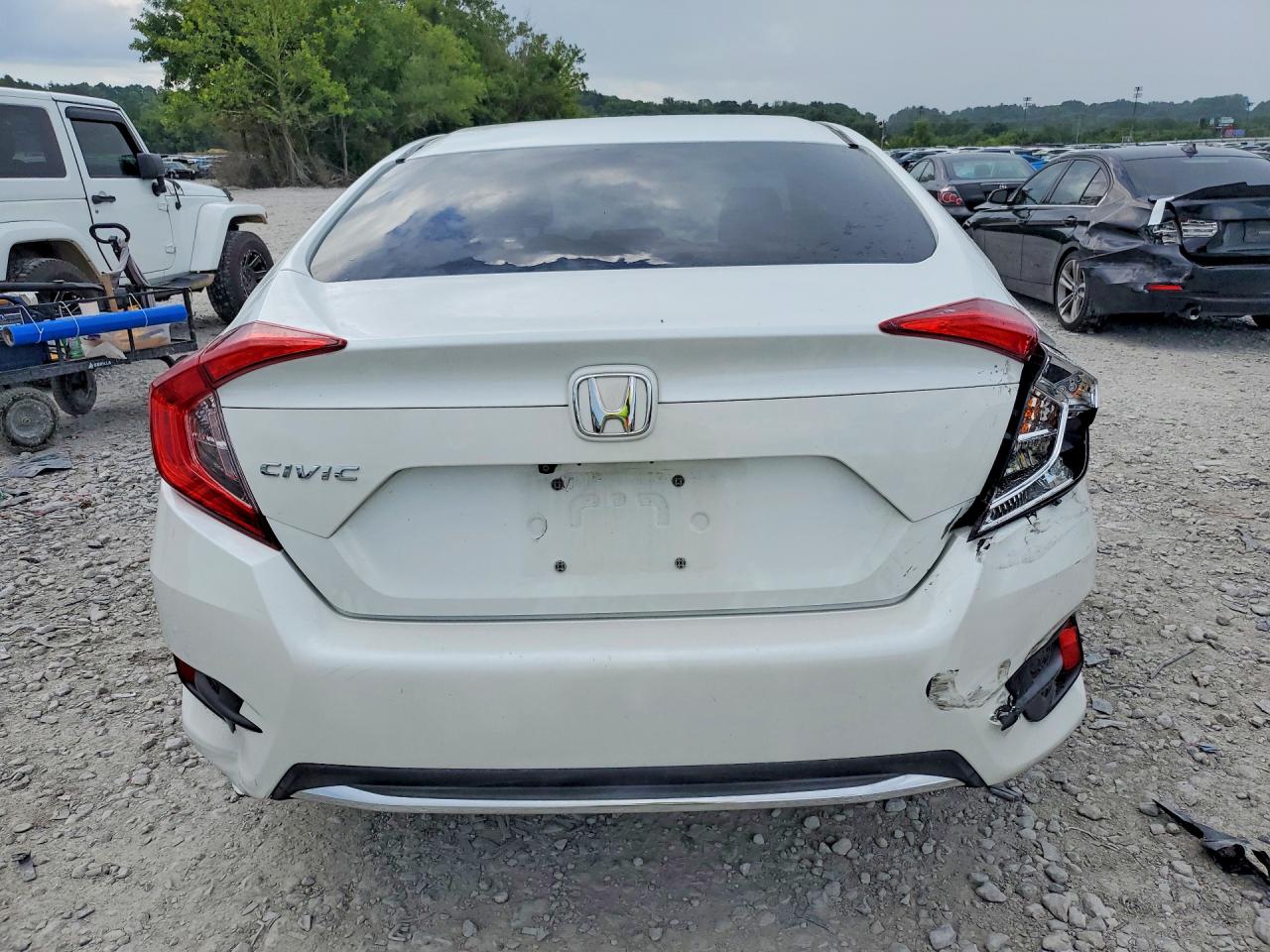 2019 Honda Civic Lx White vin: 19XFC2F63KE035540