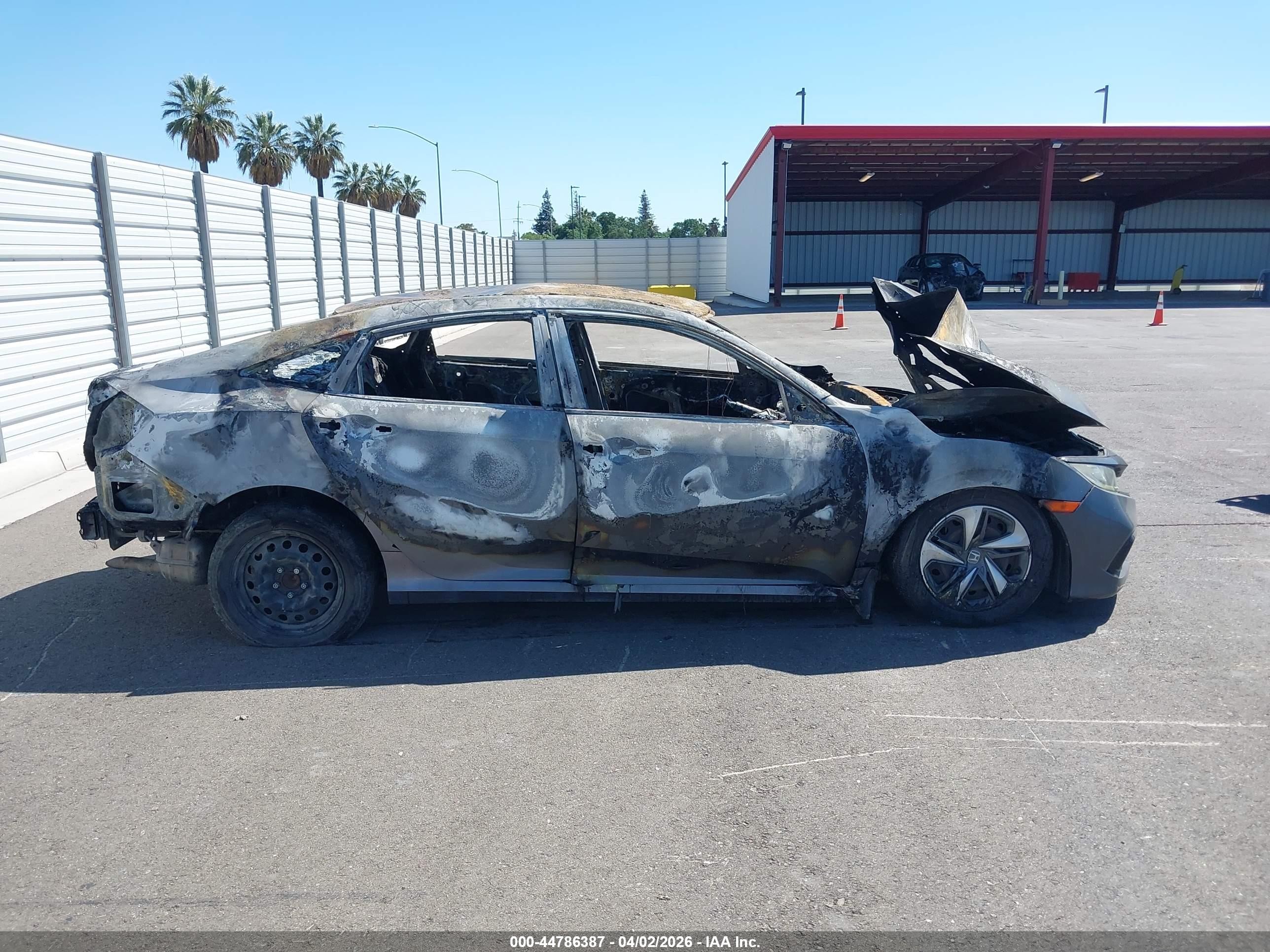 2020 Honda Civic Lx Gray vin: 19XFC2F65LE210338