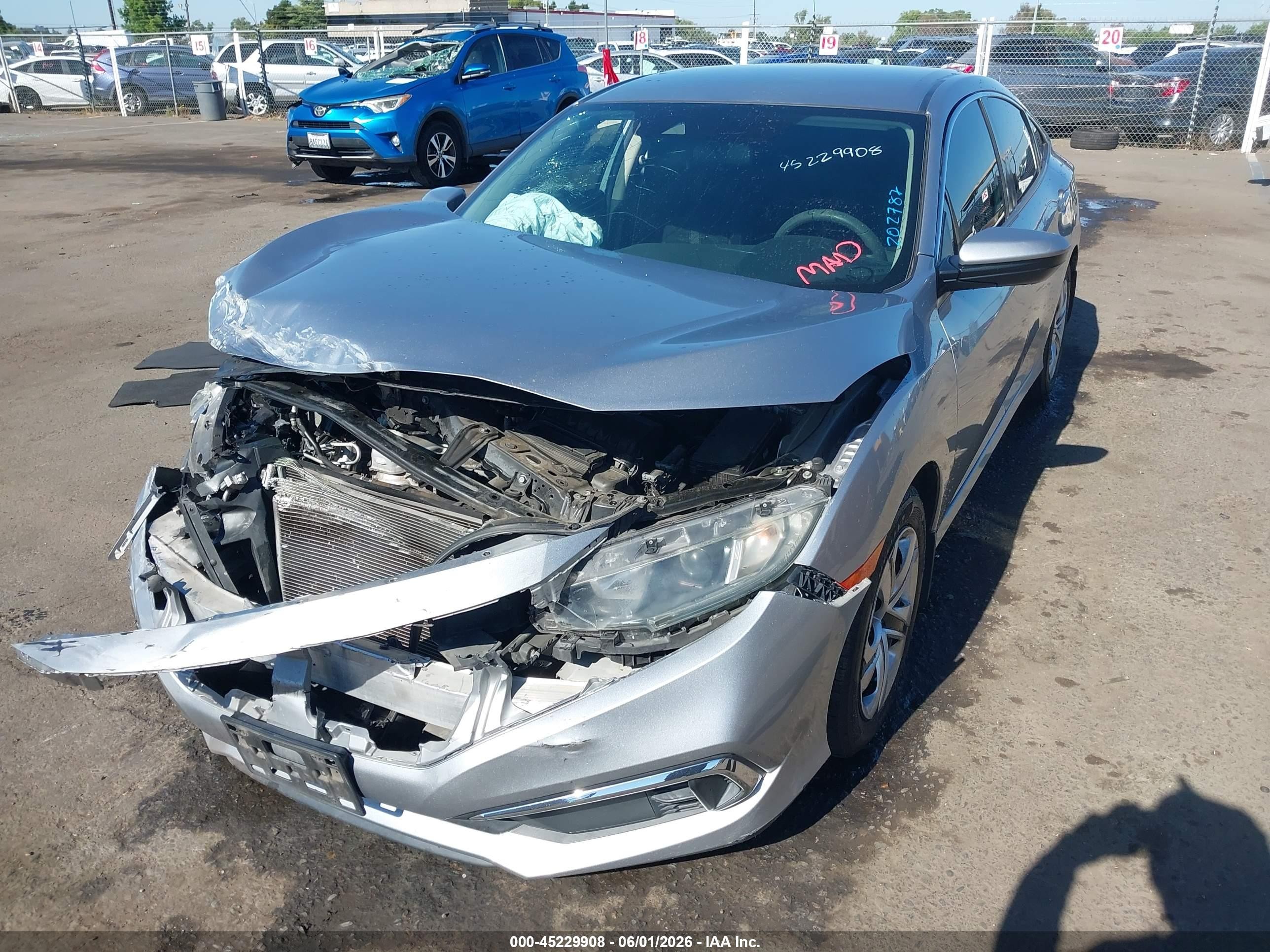 2019 Honda Civic Lx Silver vin: 19XFC2F67KE202787