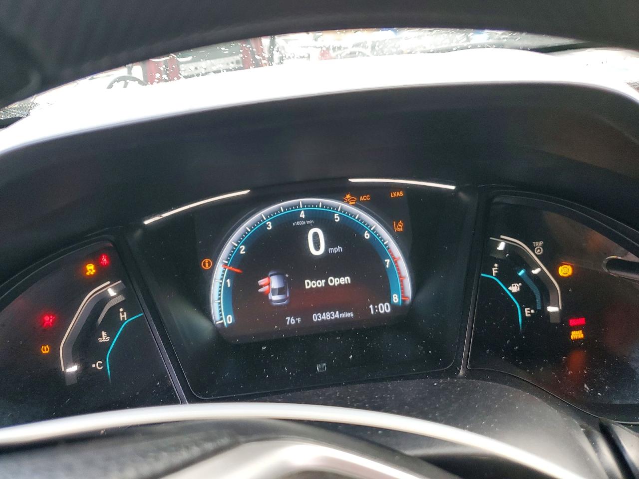 2020 Honda Civic Lx Белый vin: 19XFC2F68LE011641