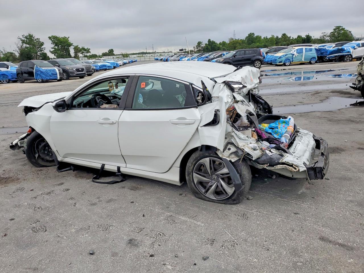 2020 Honda Civic Lx Белый vin: 19XFC2F68LE011641