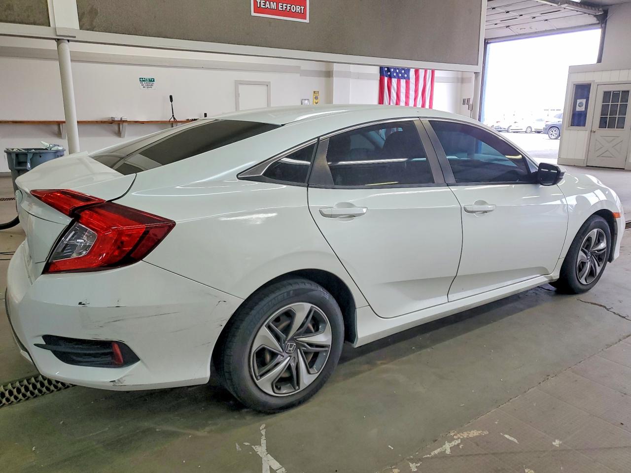 2020 Honda Civic Lx White vin: 19XFC2F68LE021098