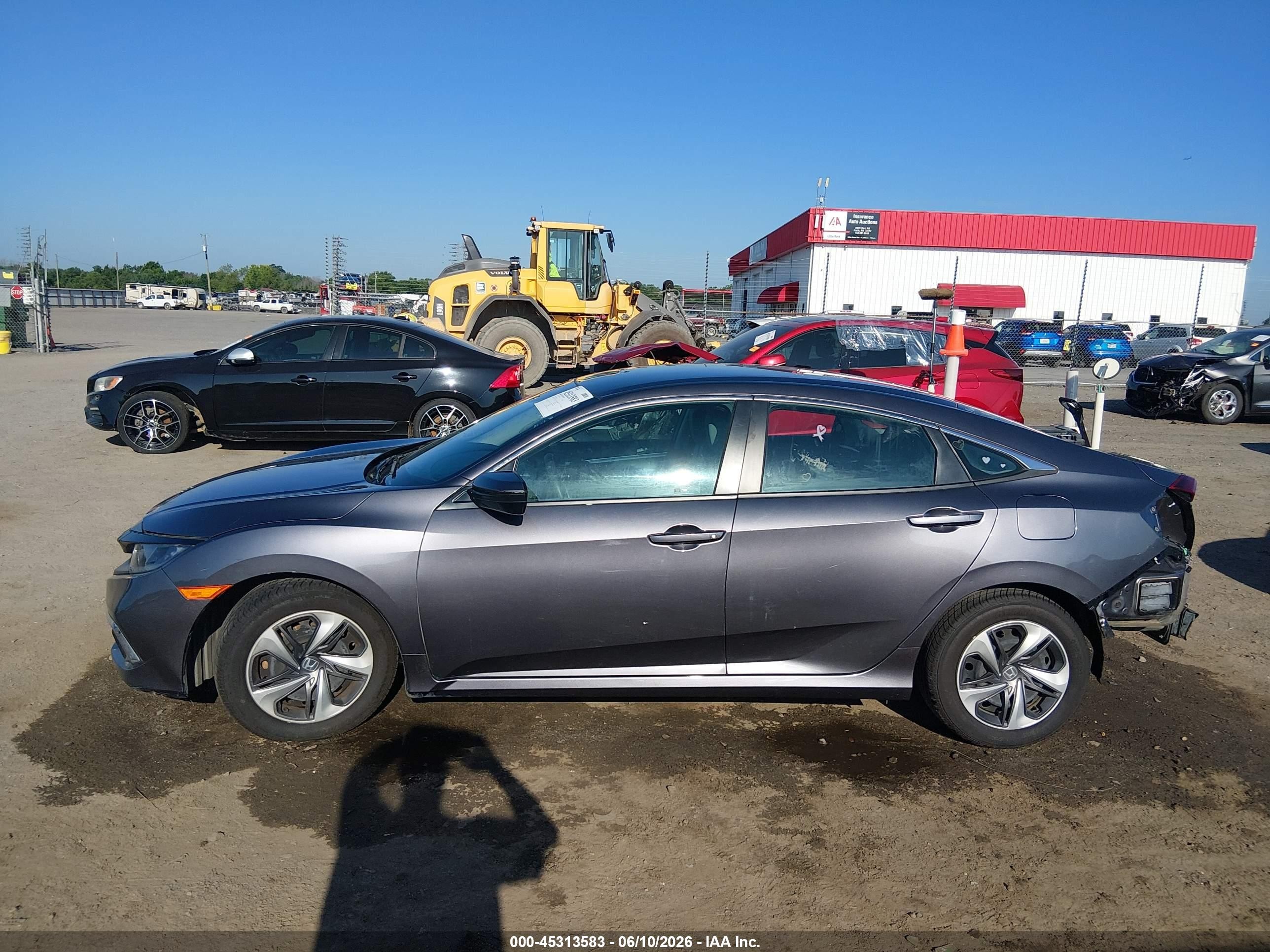 2020 Honda Civic Lx Gray vin: 19XFC2F6XLE027307