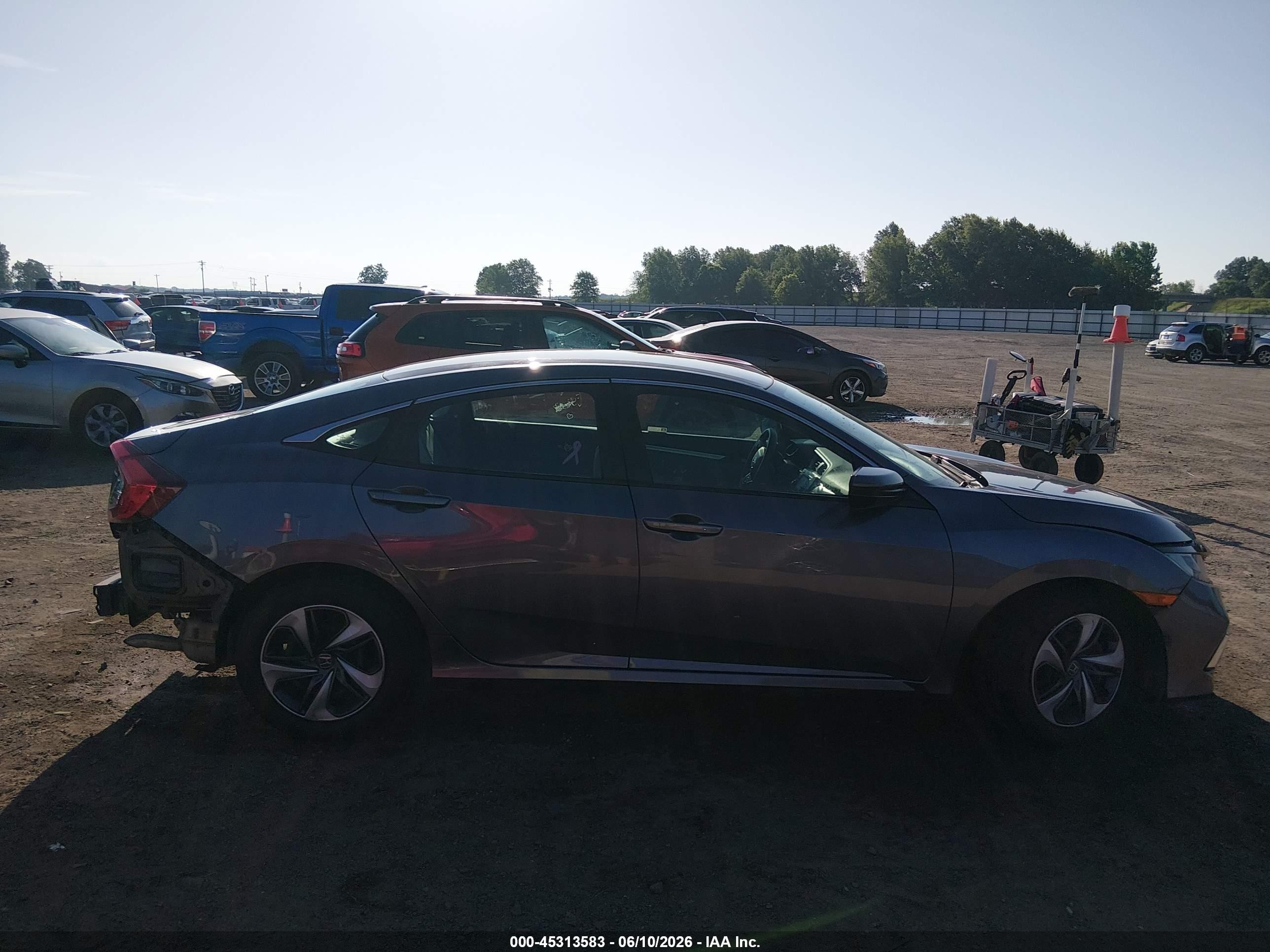 2020 Honda Civic Lx Gray vin: 19XFC2F6XLE027307