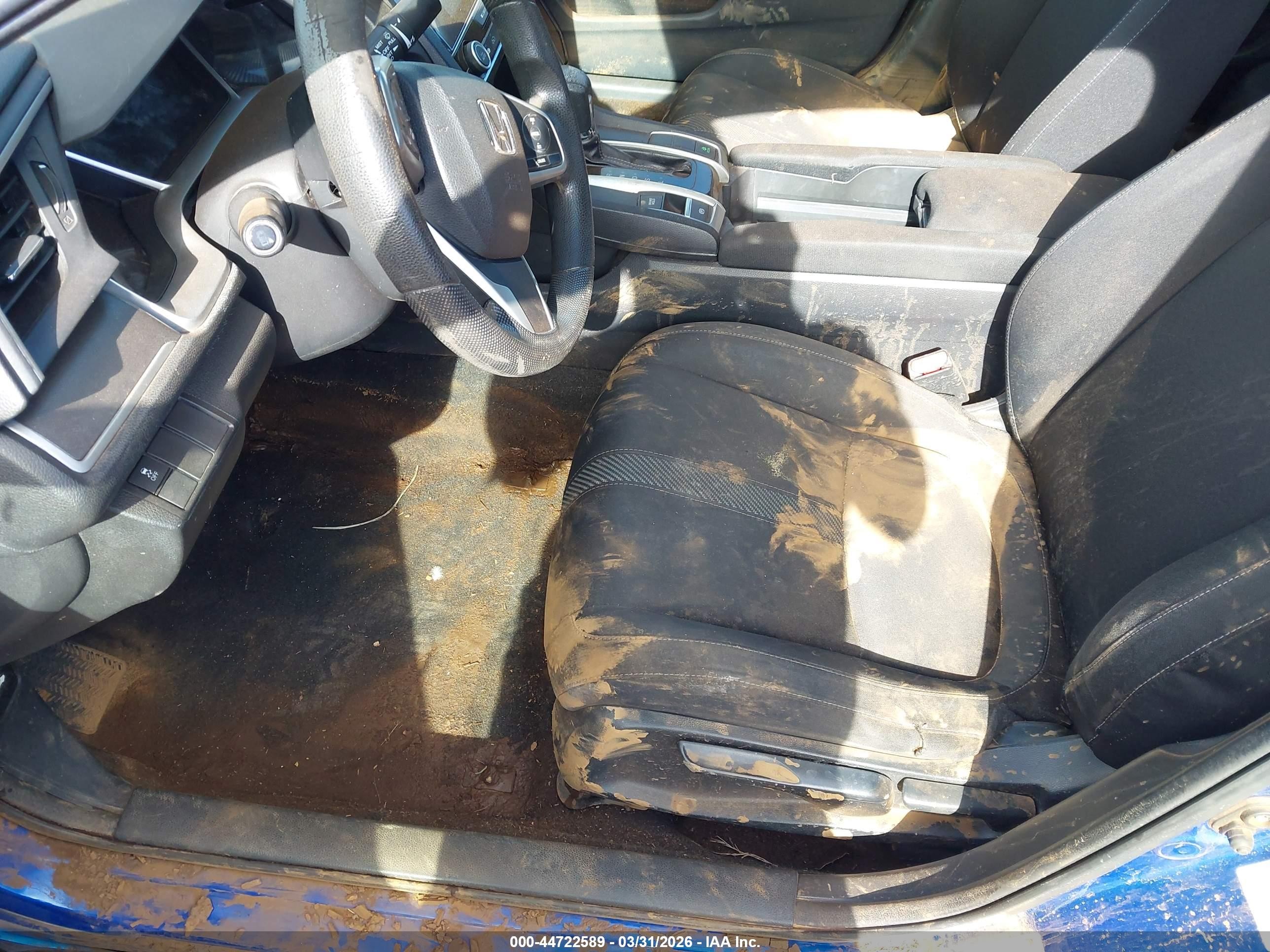 2018 Honda Civic Ex Синий vin: 19XFC2F70JE023076