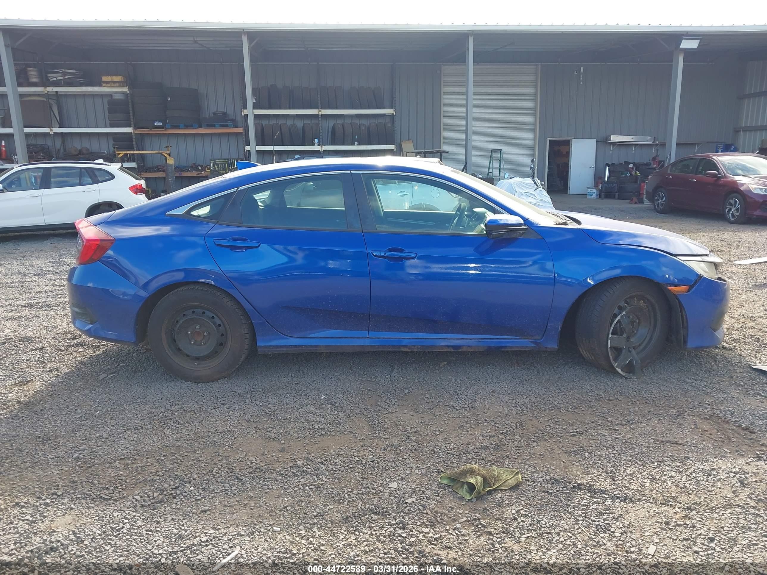 2018 Honda Civic Ex Синий vin: 19XFC2F70JE023076