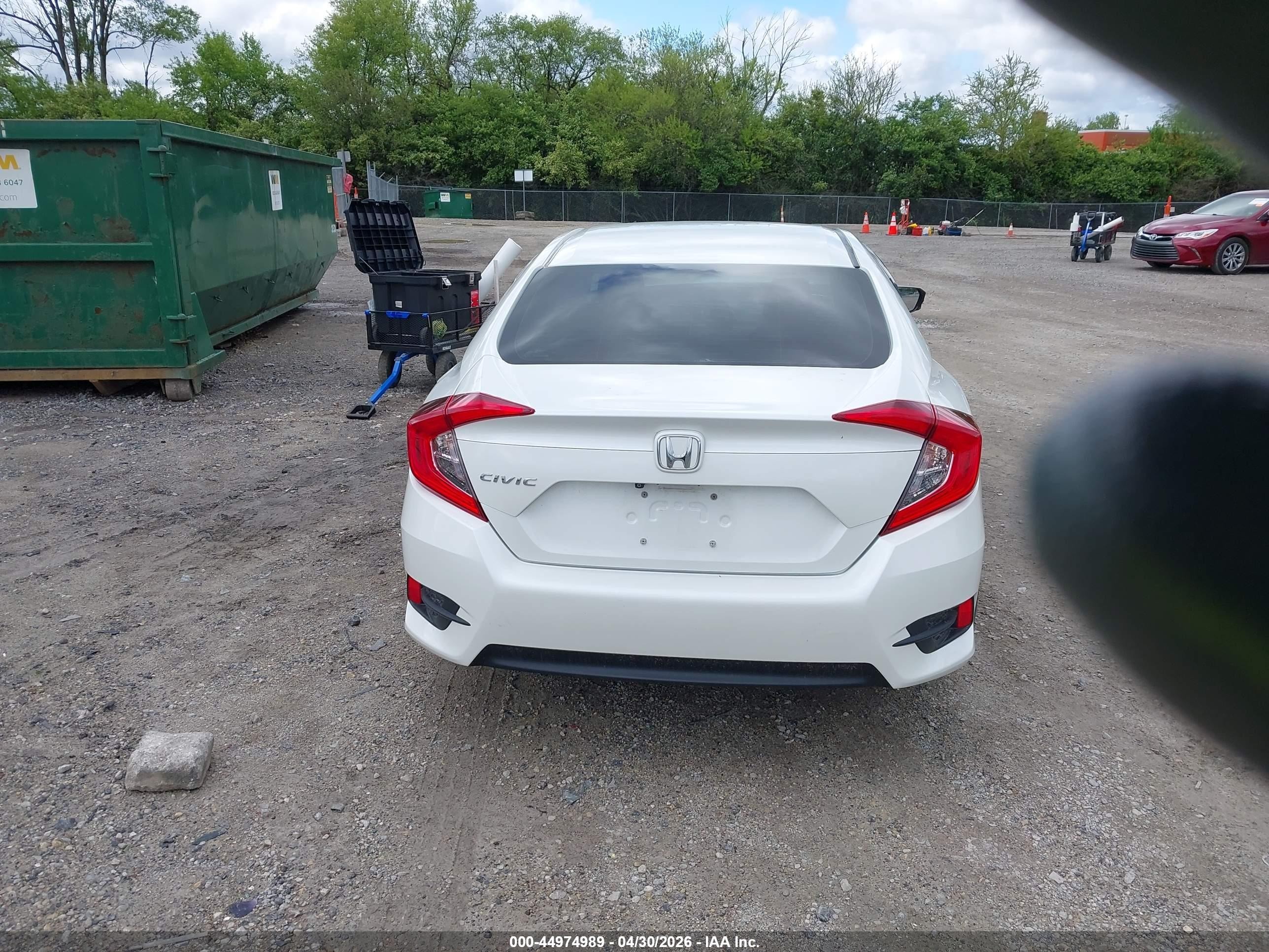 2016 Honda Civic Ex White vin: 19XFC2F72GE063717