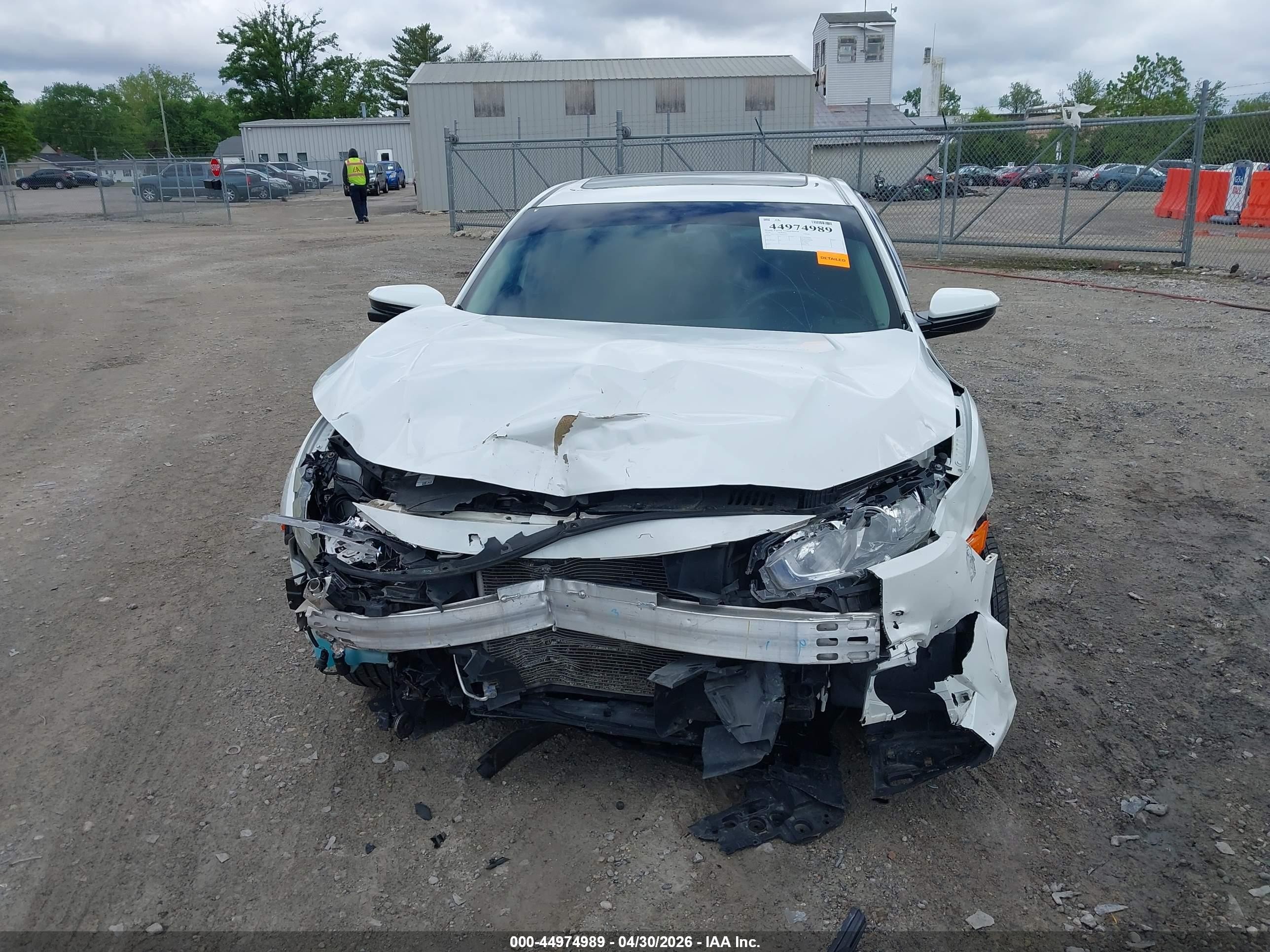 2016 Honda Civic Ex White vin: 19XFC2F72GE063717