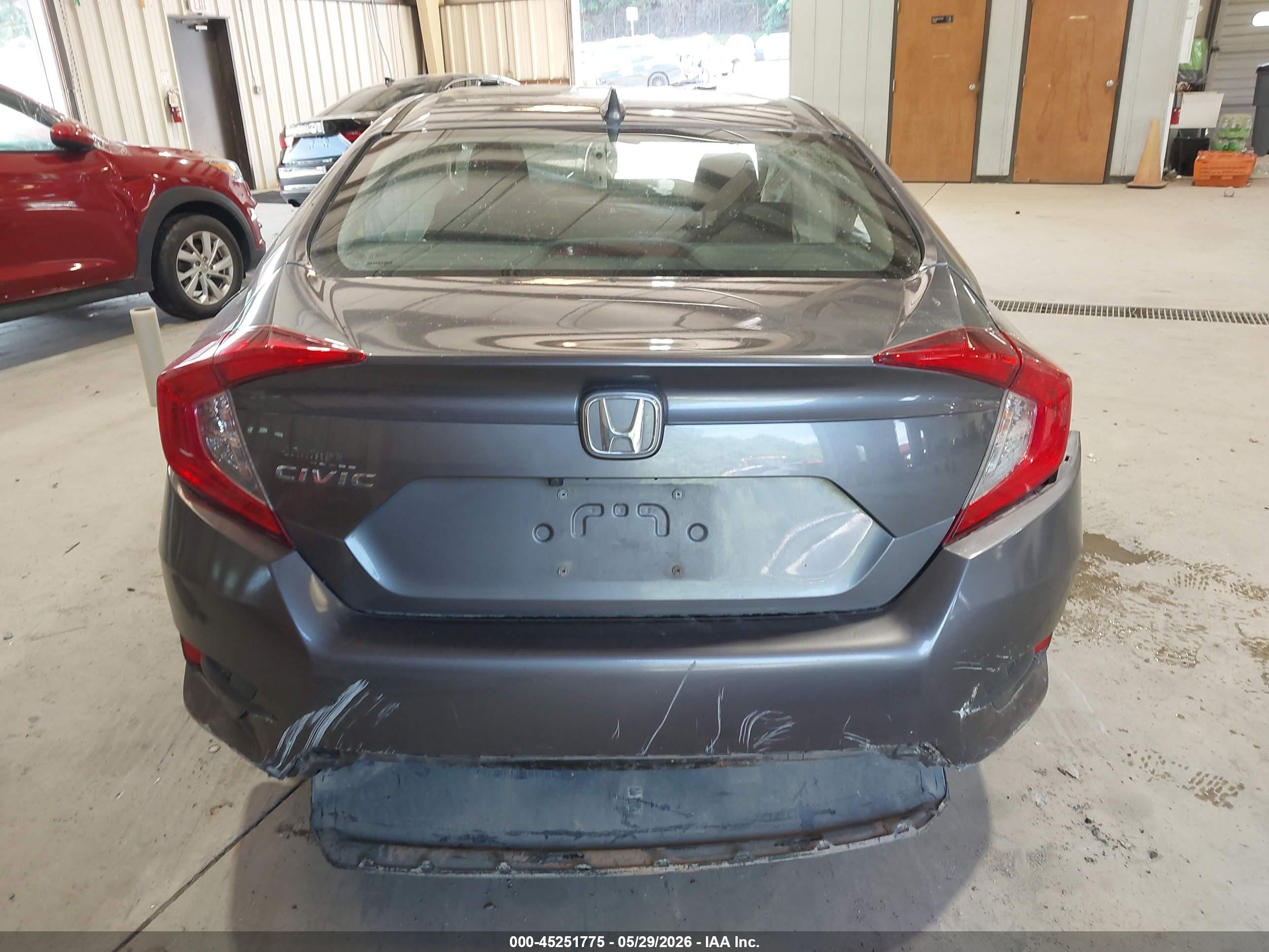 2018 Honda Civic Ex Gray vin: 19XFC2F72JE030160