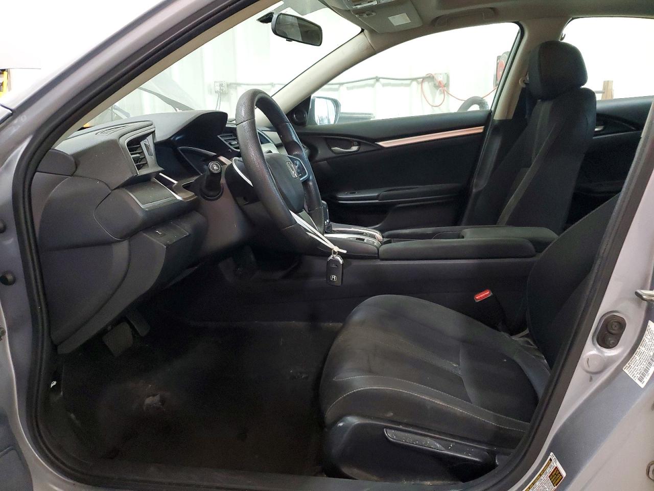 2018 Honda Civic Ex Silver vin: 19XFC2F72JE205782