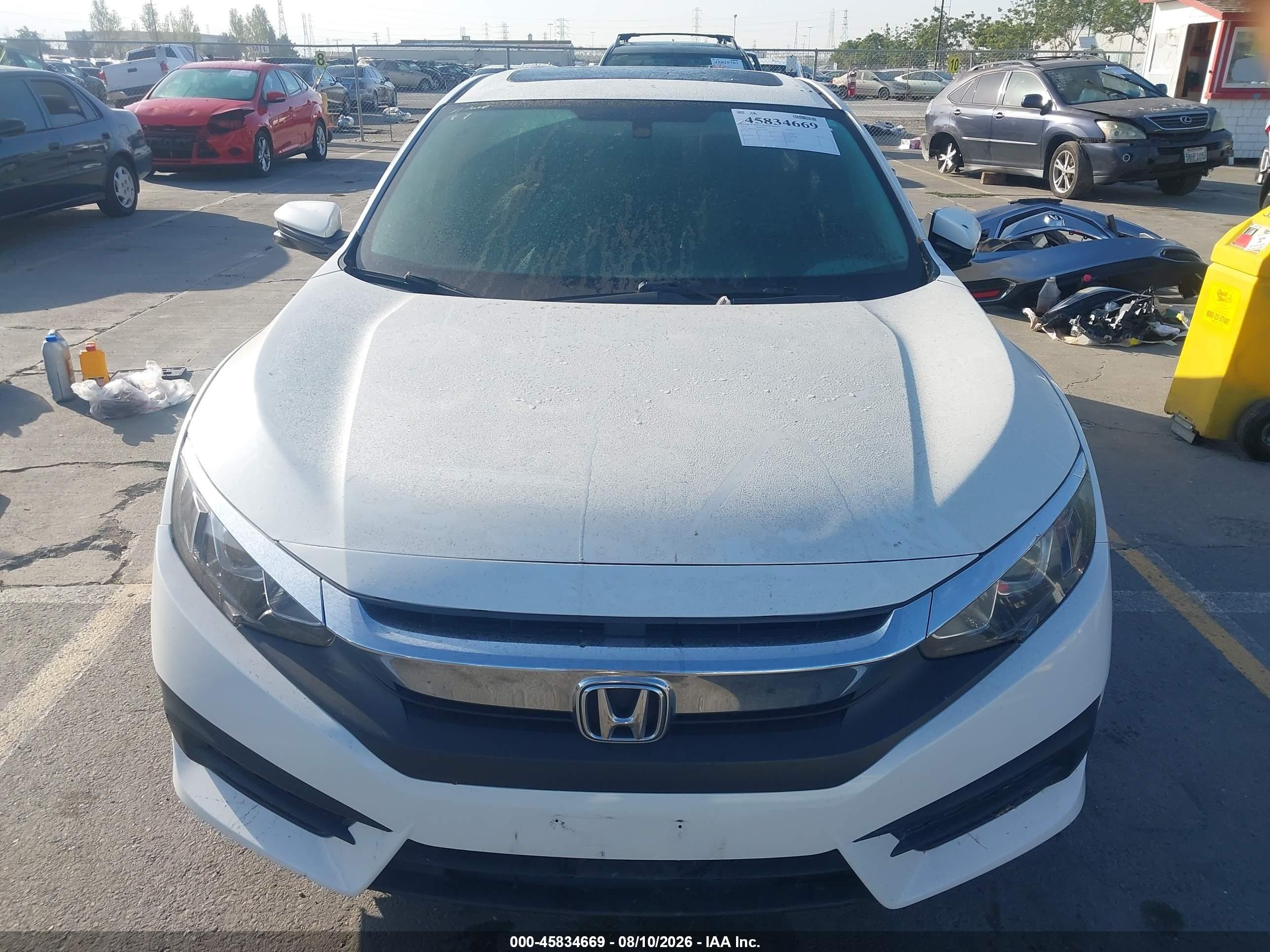 2016 Honda Civic Ex Белый vin: 19XFC2F73GE215391