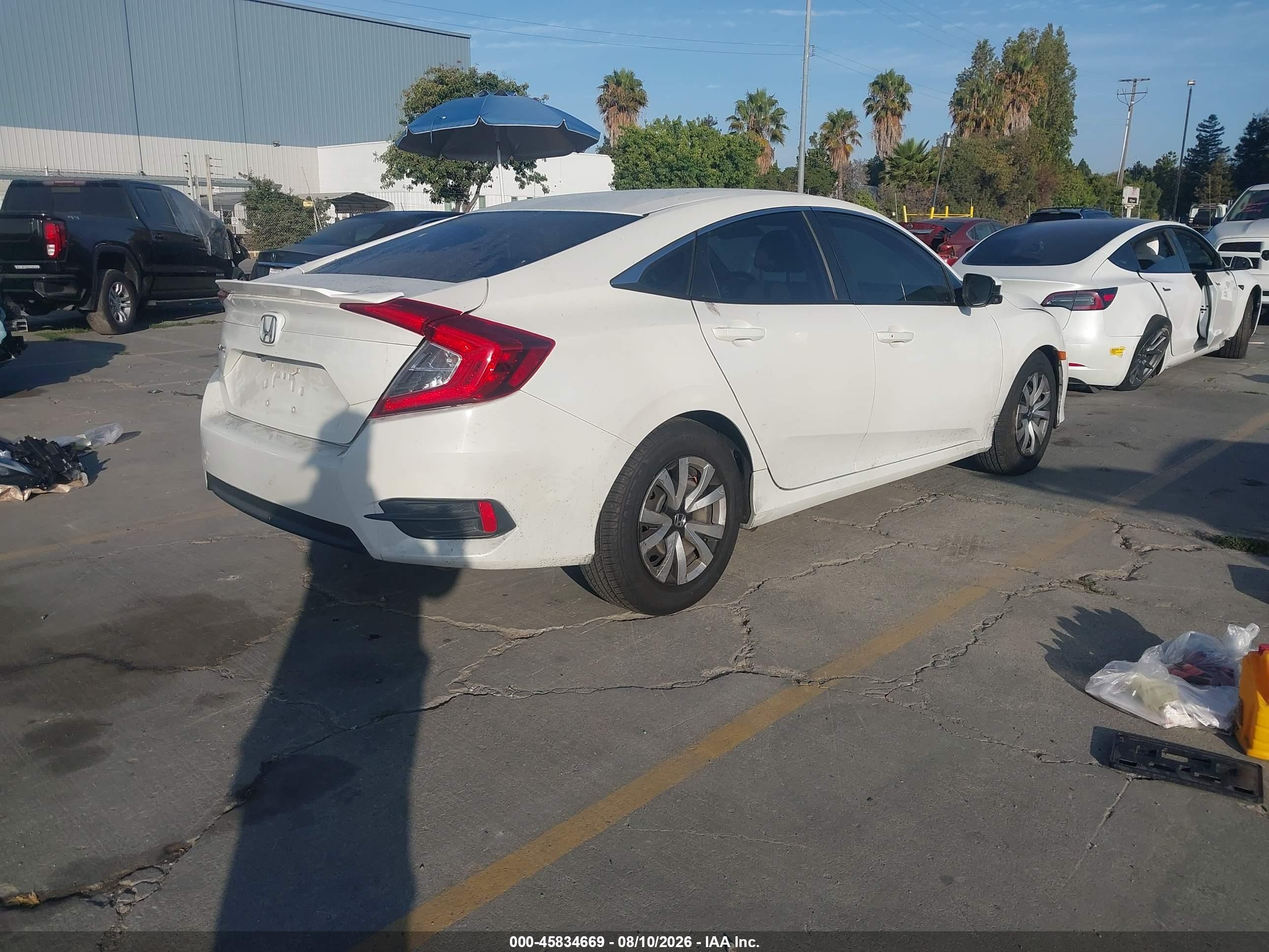 2016 Honda Civic Ex Белый vin: 19XFC2F73GE215391