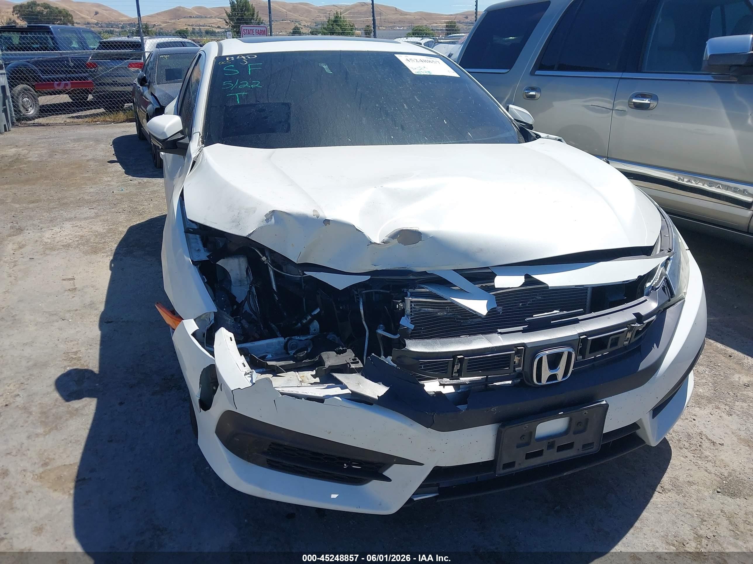 2016 Honda Civic Ex Белый vin: 19XFC2F74GE203833