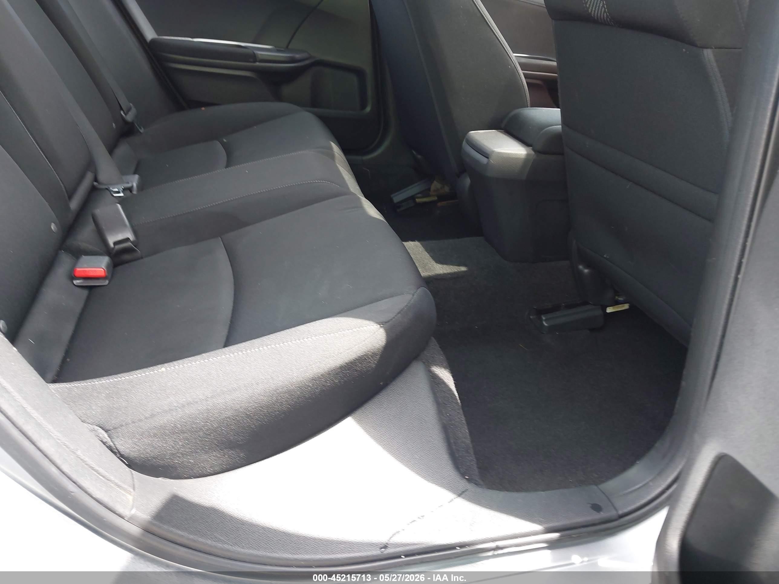 2016 Honda Civic Ex Серебряный vin: 19XFC2F78GE086127