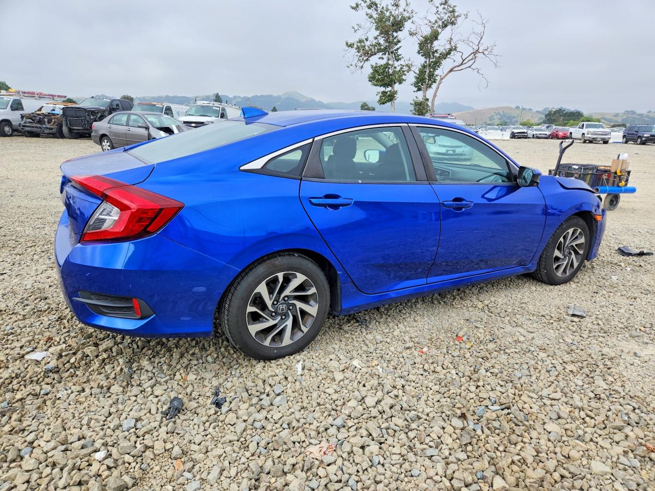 2017 Honda Civic Ex Blue vin: 19XFC2F78HE206316