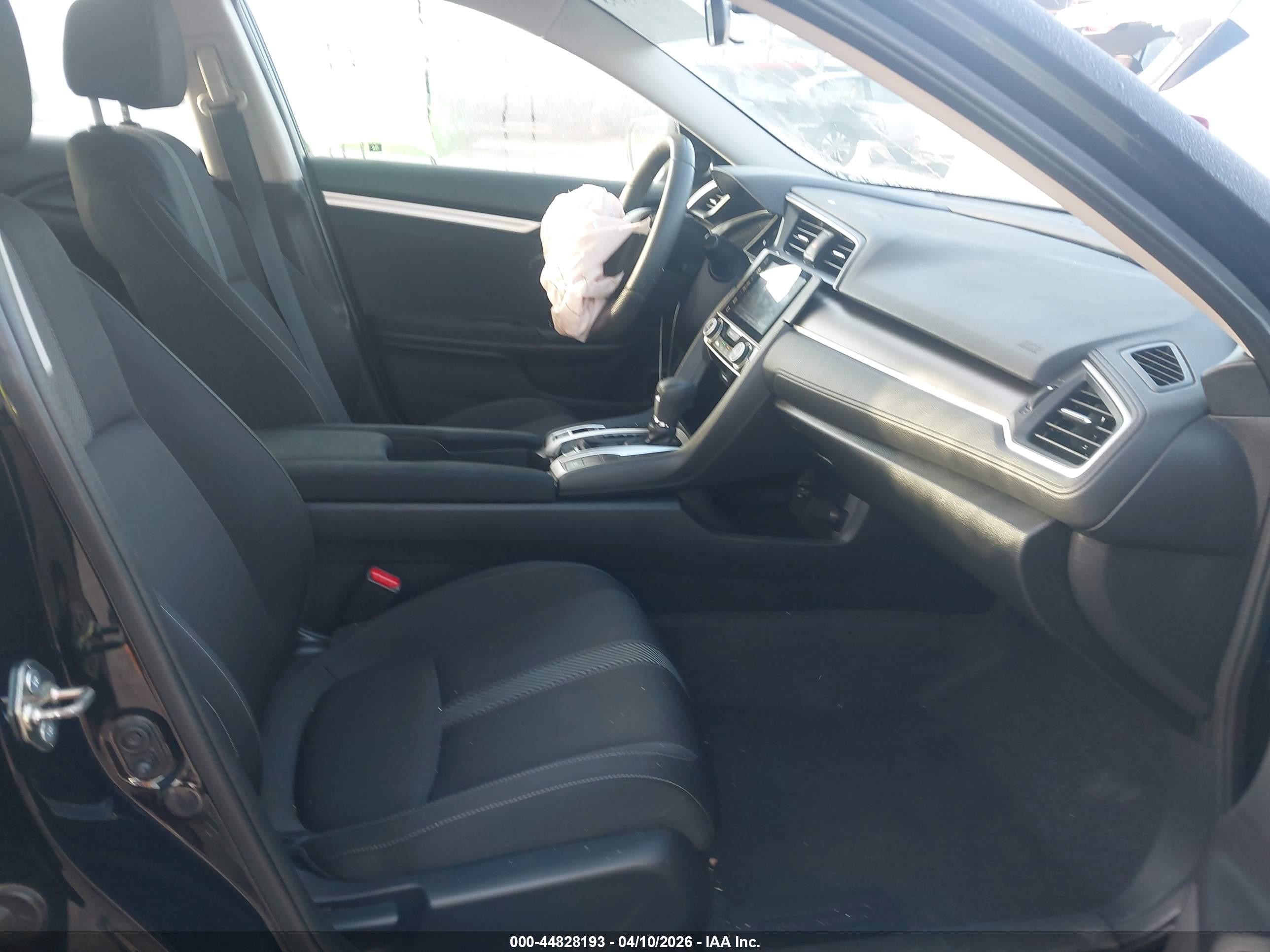 2017 Honda Civic Ex Черный vin: 19XFC2F79HE016749