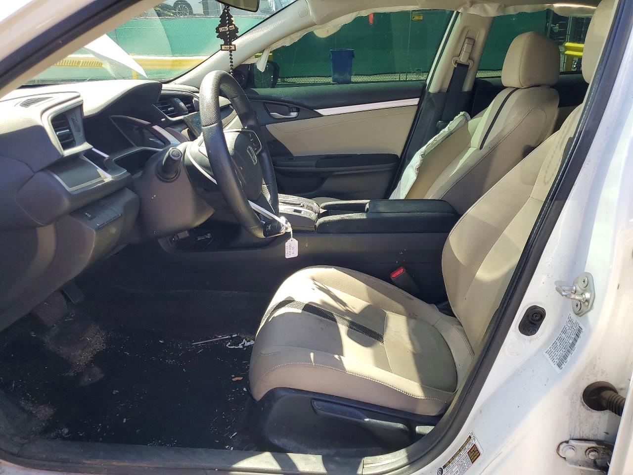 2018 Honda Civic Ex White vin: 19XFC2F79JE037316