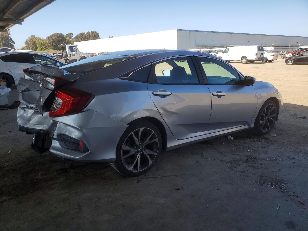 2019 Honda Civic Sport Silver vin: 19XFC2F85KE213451