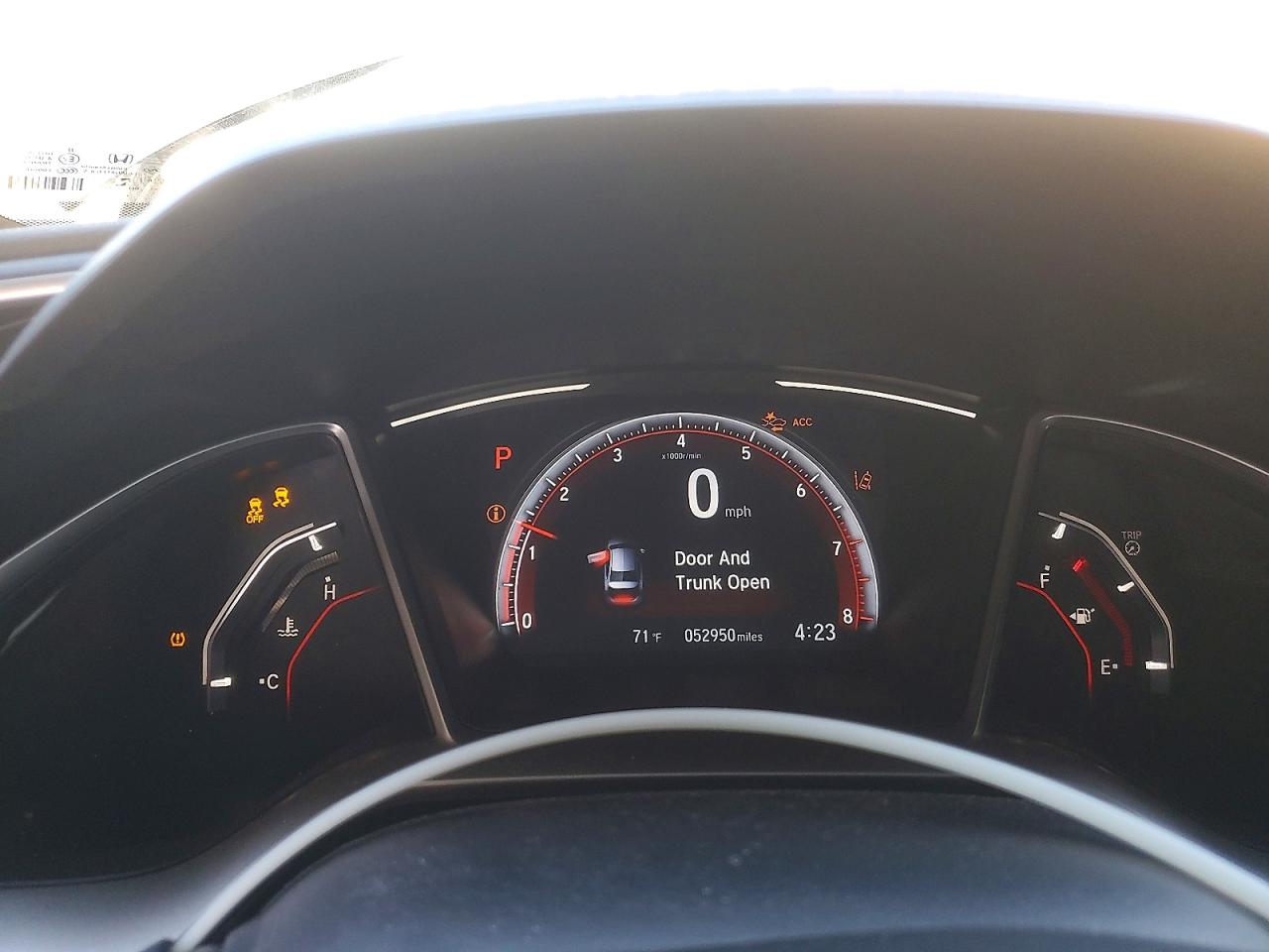 2019 Honda Civic Sport Silver vin: 19XFC2F85KE213451