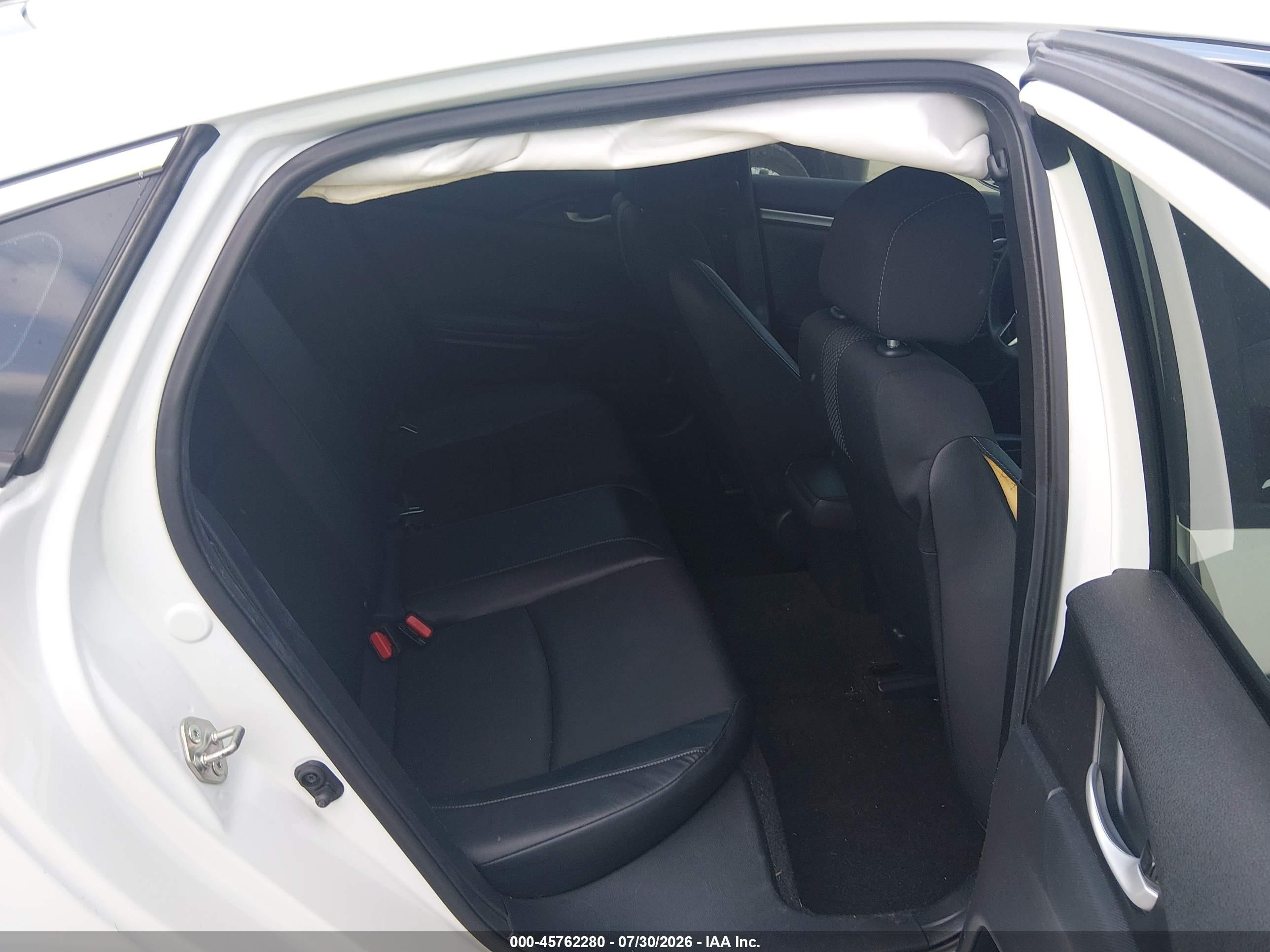 2019 Honda Civic Sport White vin: 19XFC2F88KE047152