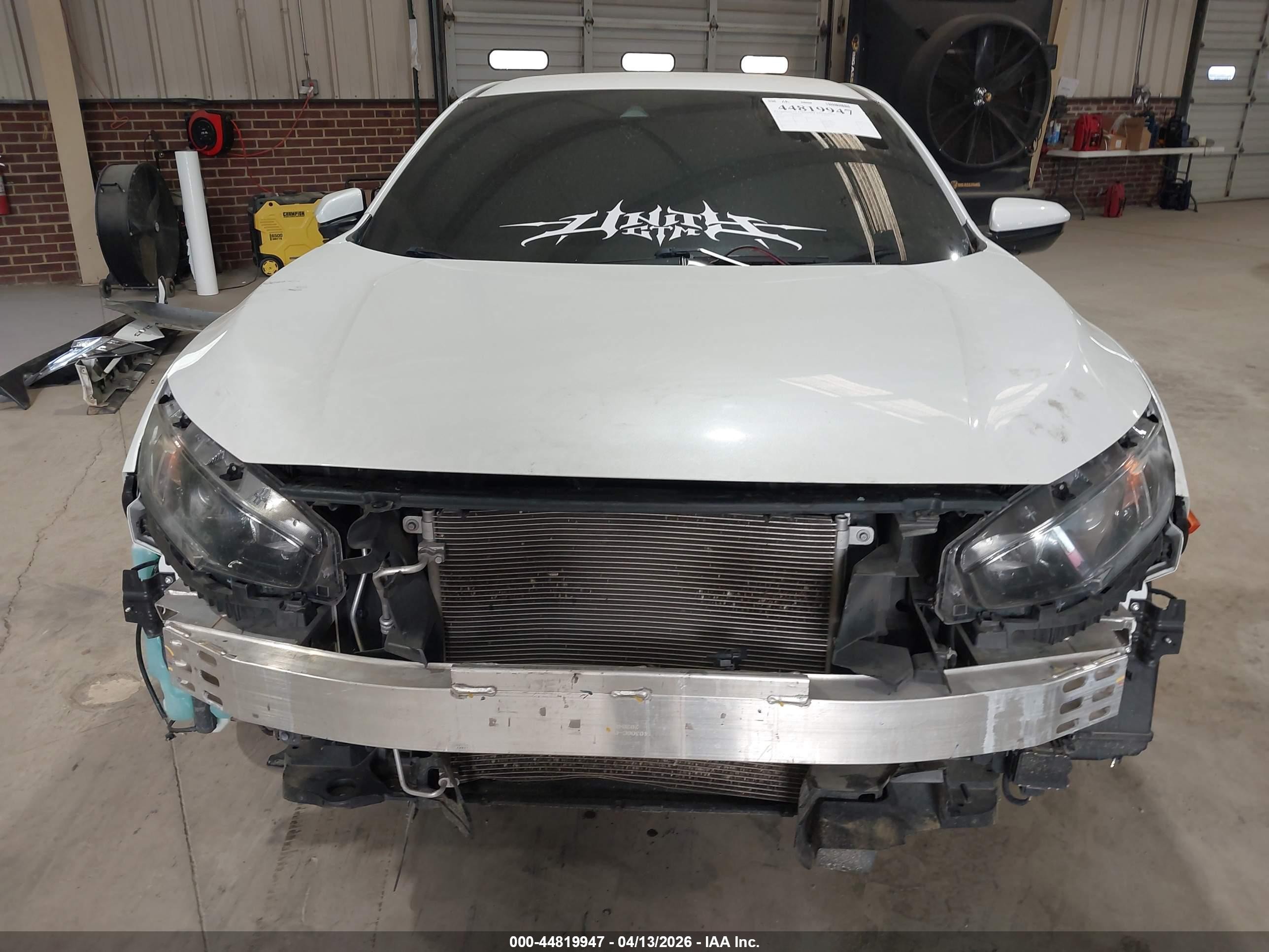 2020 Honda Civic Sport White vin: 19XFC2F88LE024102