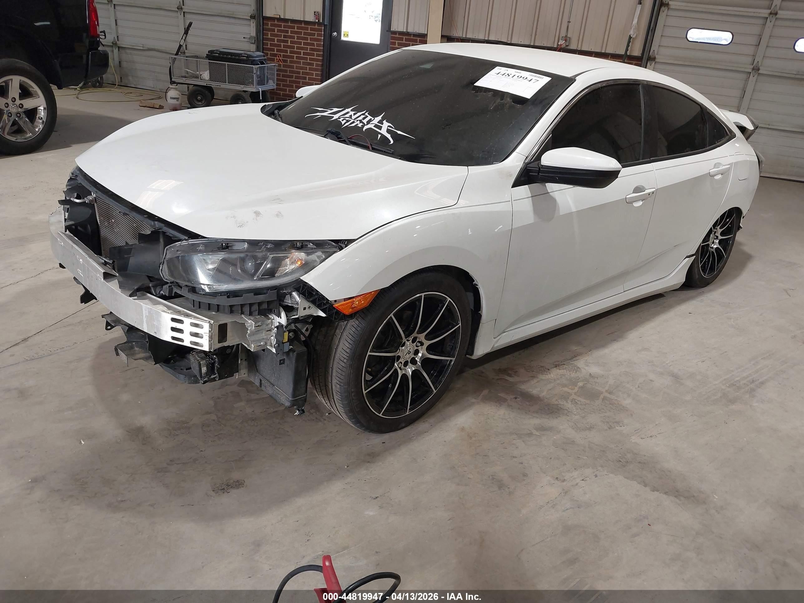 2020 Honda Civic Sport White vin: 19XFC2F88LE024102