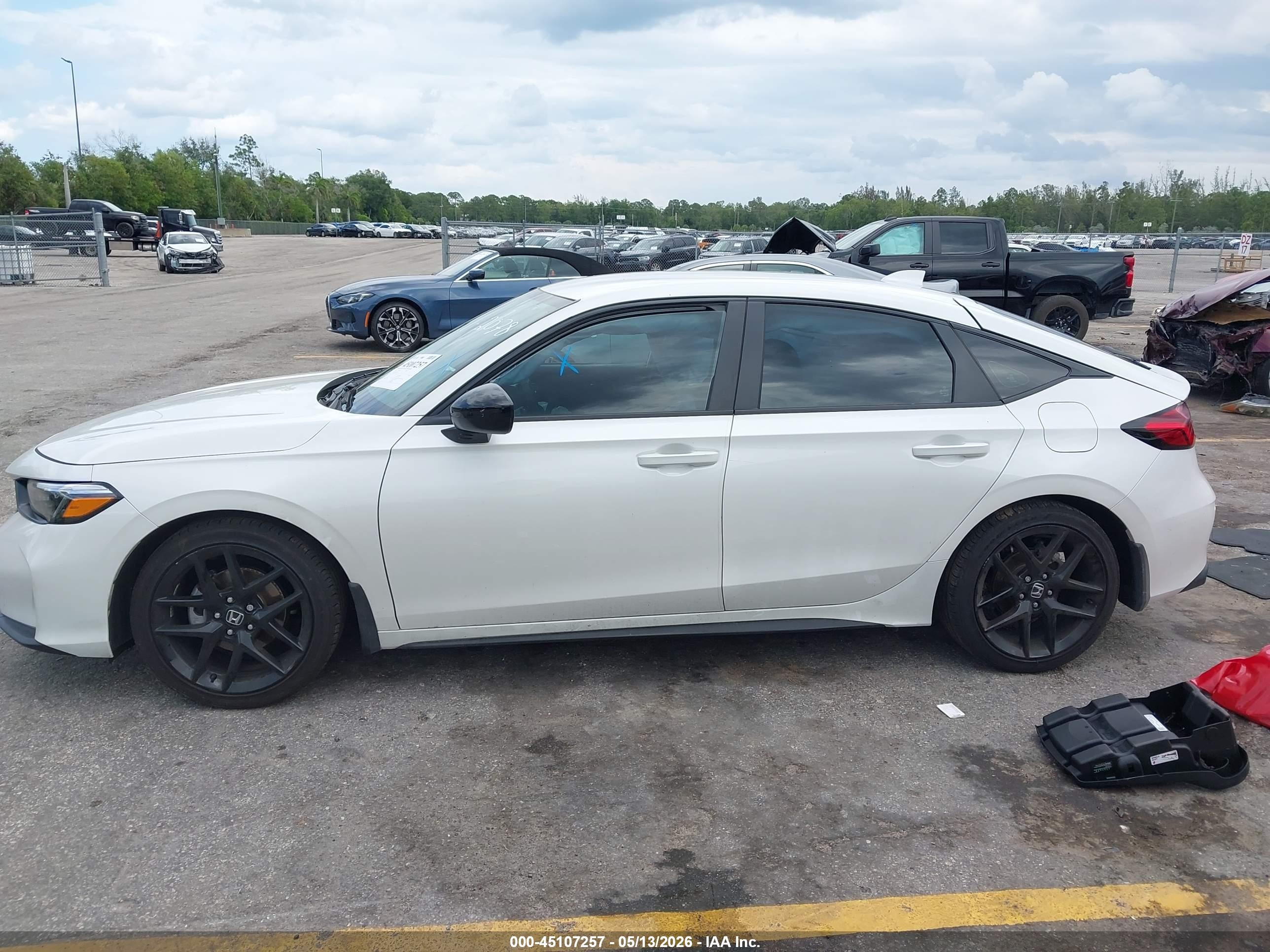 2026 Honda Civic Sport Белый vin: 19XFL2H83TE012078
