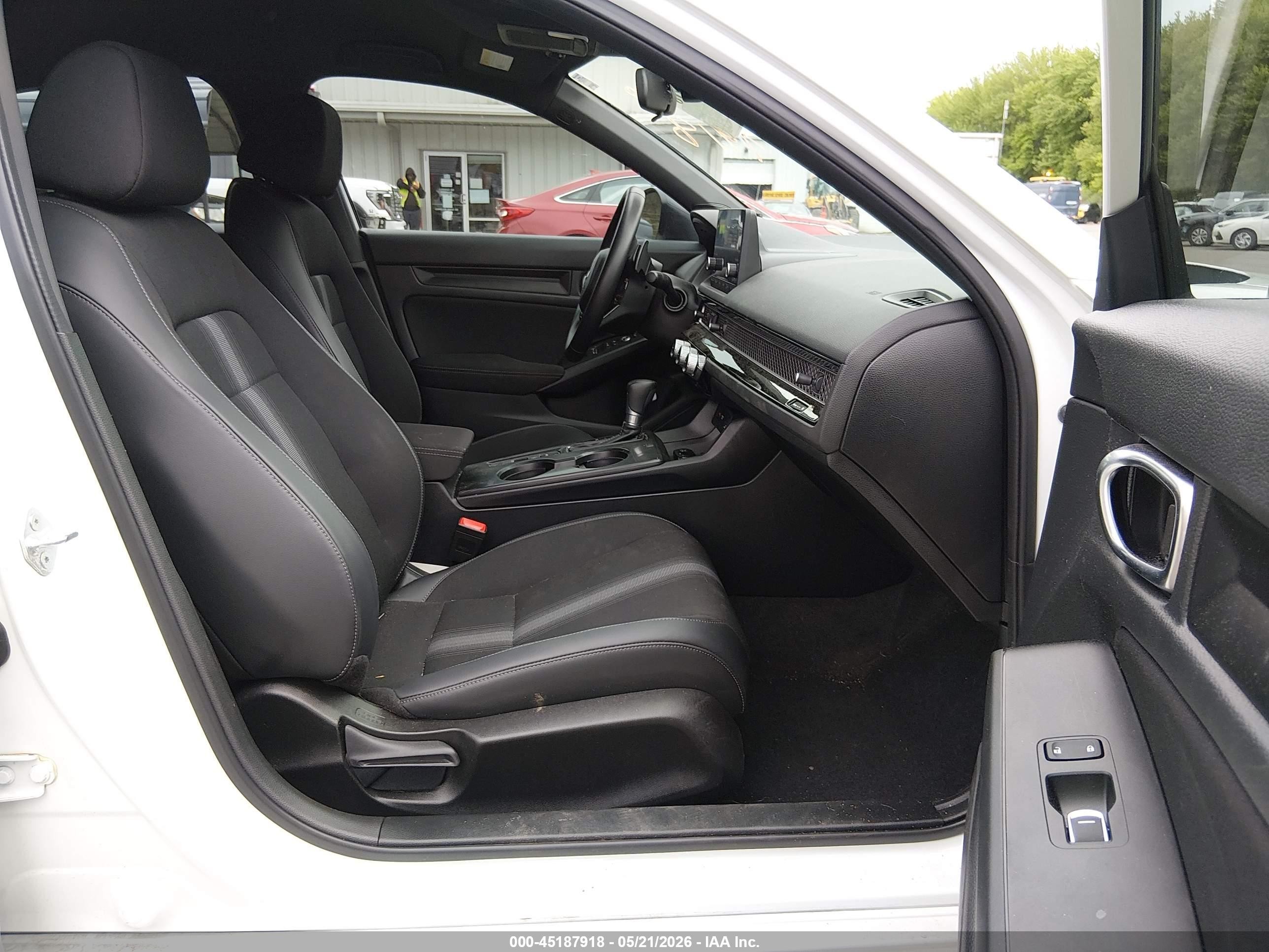 2023 Honda Civic Sport Белый vin: 19XFL2H84PE008403