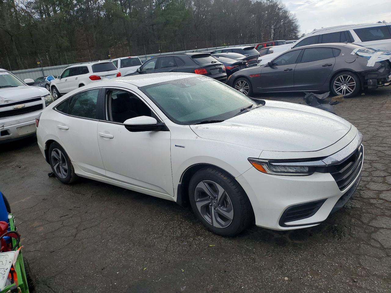 2019 Honda Insight Lx White vin: 19XZE4F16KE026239