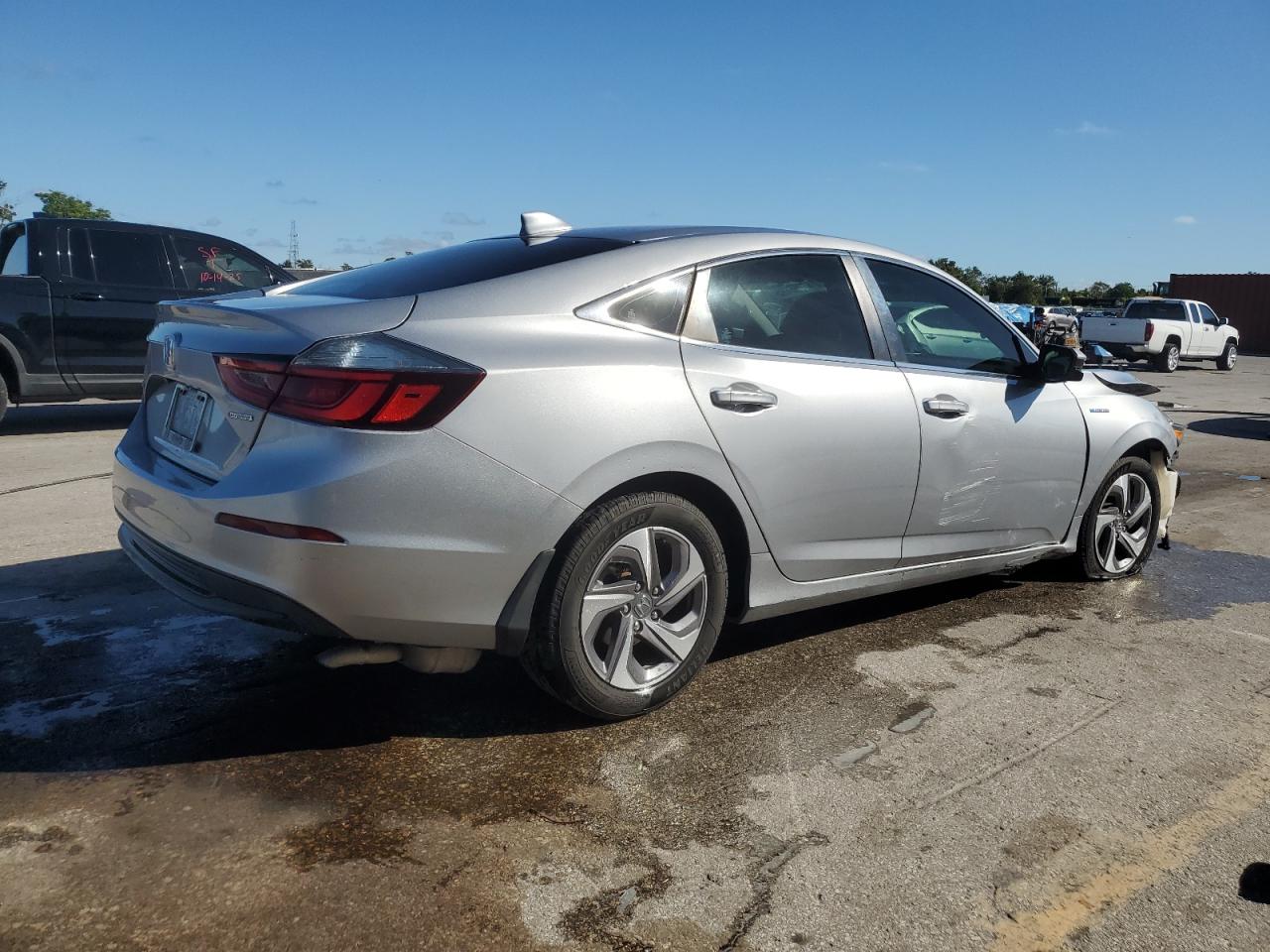 2020 Honda Insight Ex Silver vin: 19XZE4F54LE003188