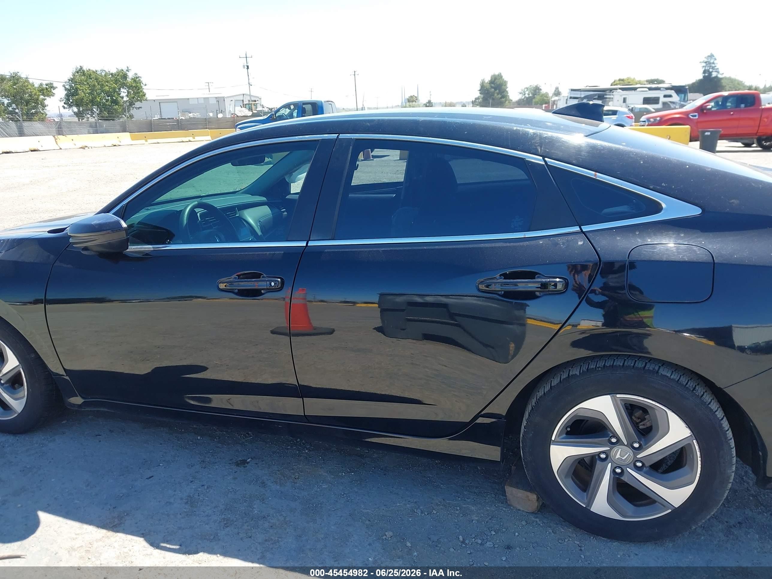 2019 Honda Insight Ex Черный vin: 19XZE4F56KE010674