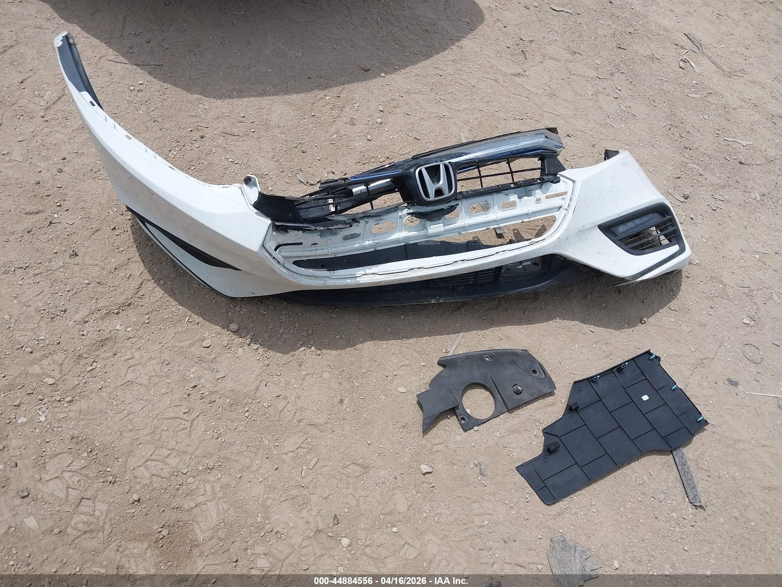 2022 Honda Insight Touring White vin: 19XZE4F95NE011497