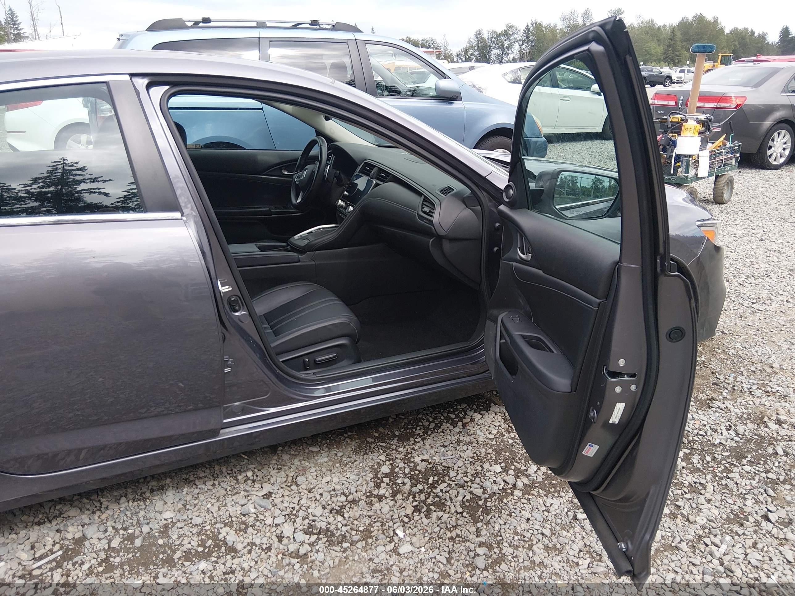 2019 Honda Insight Touring Серый vin: 19XZE4F99KE018660