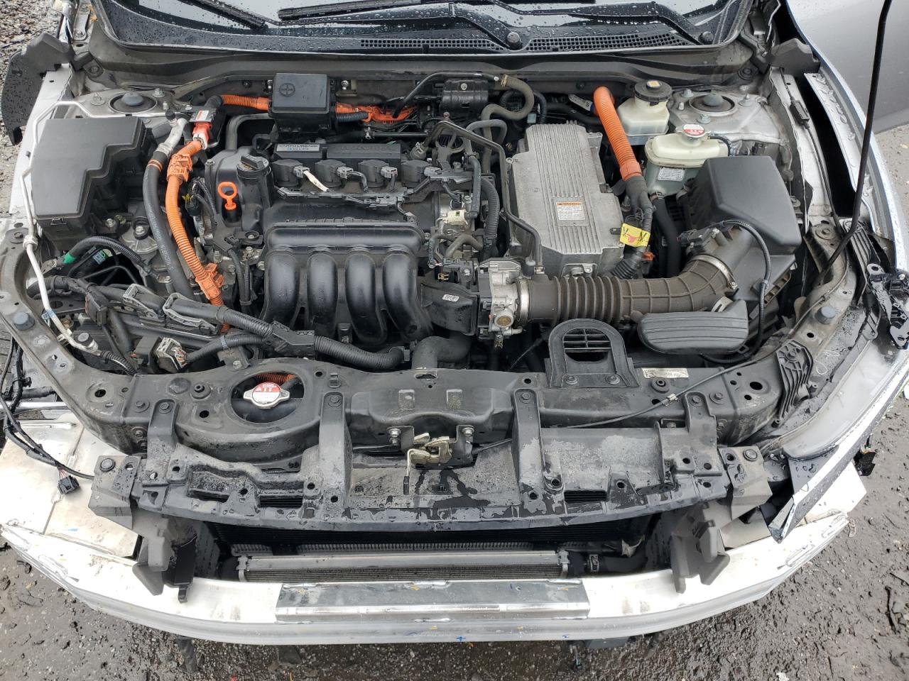2020 Honda Insight Touring Silver vin: 19XZE4F9XLE005658