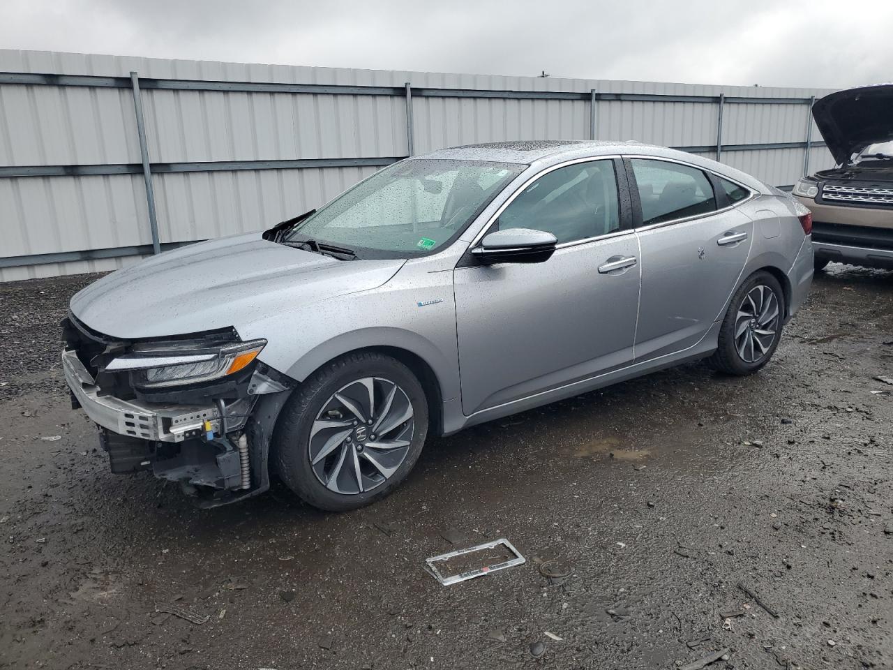 2020 Honda Insight Touring Silver vin: 19XZE4F9XLE005658