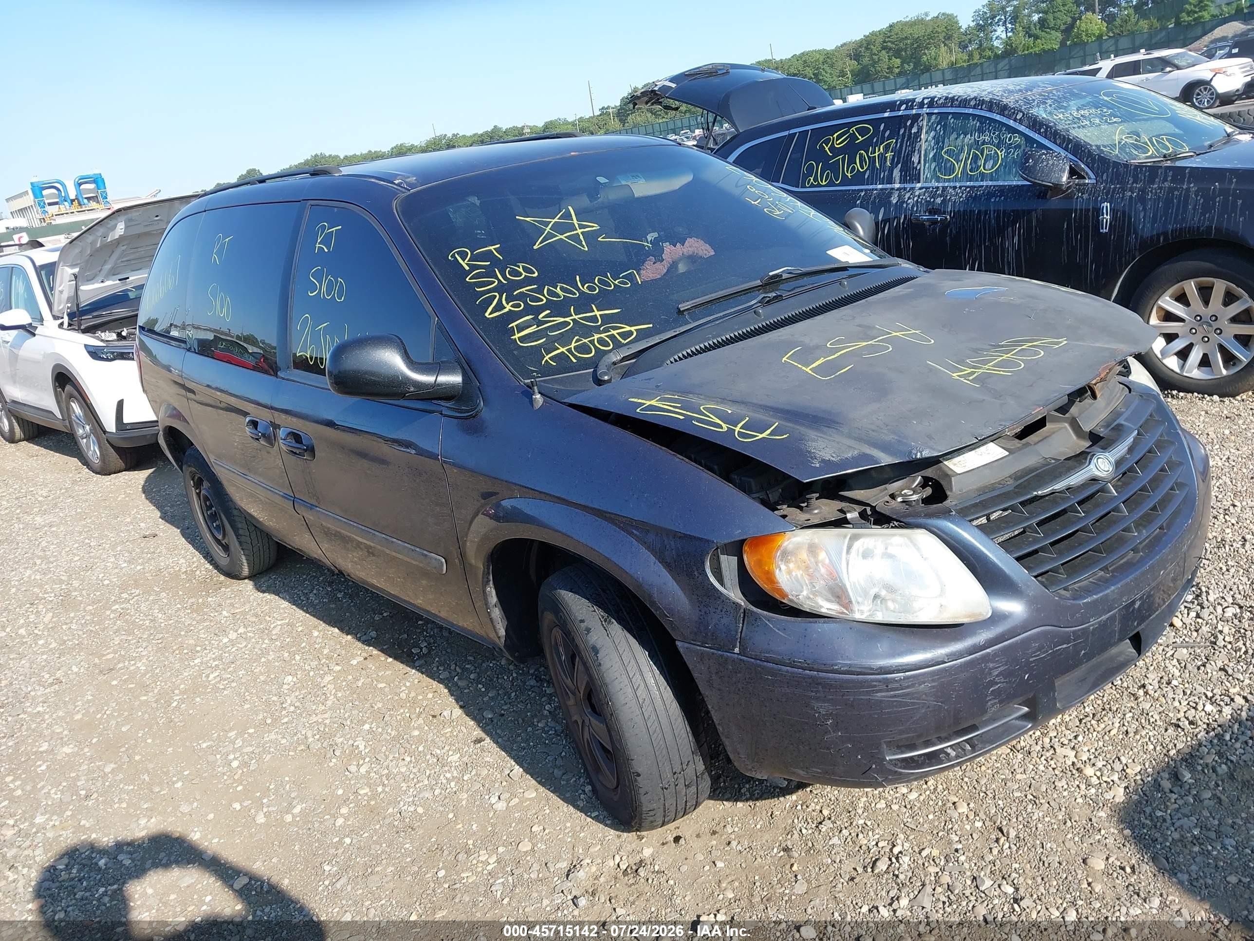 2007 Chrysler Town & Country   Черный vin: 1A4GJ45R57B245766