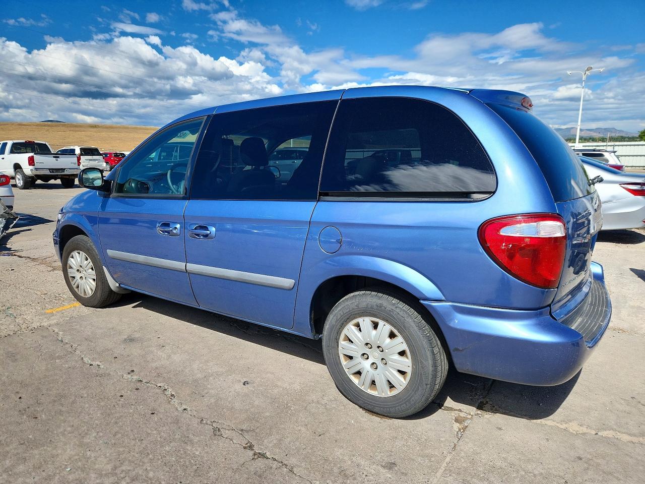 2007 Chrysler Town & Country Lx Blue vin: 1A4GJ45R97B218408