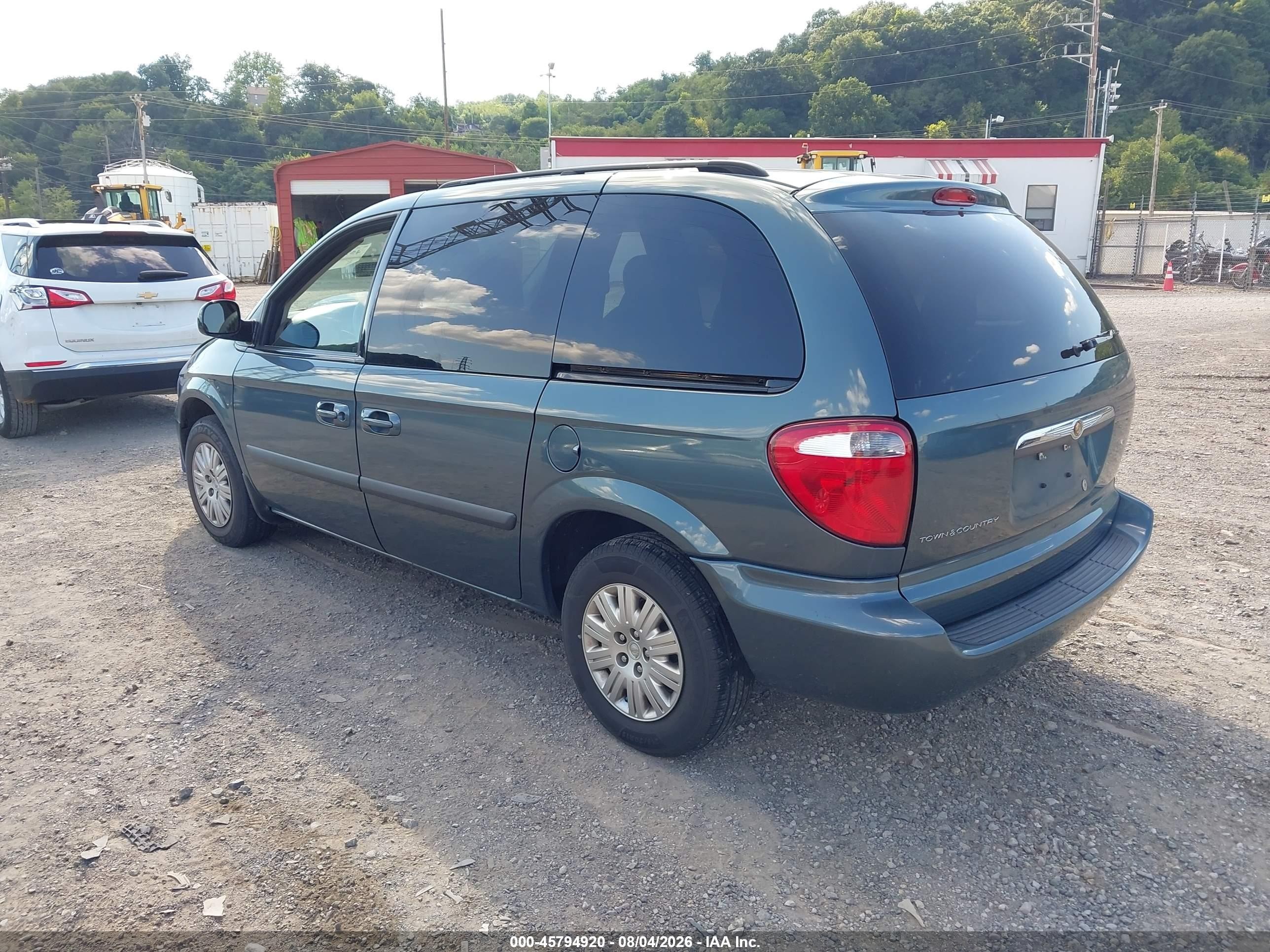 2006 Chrysler Town & Country   Green vin: 1A4GP45R06B655307