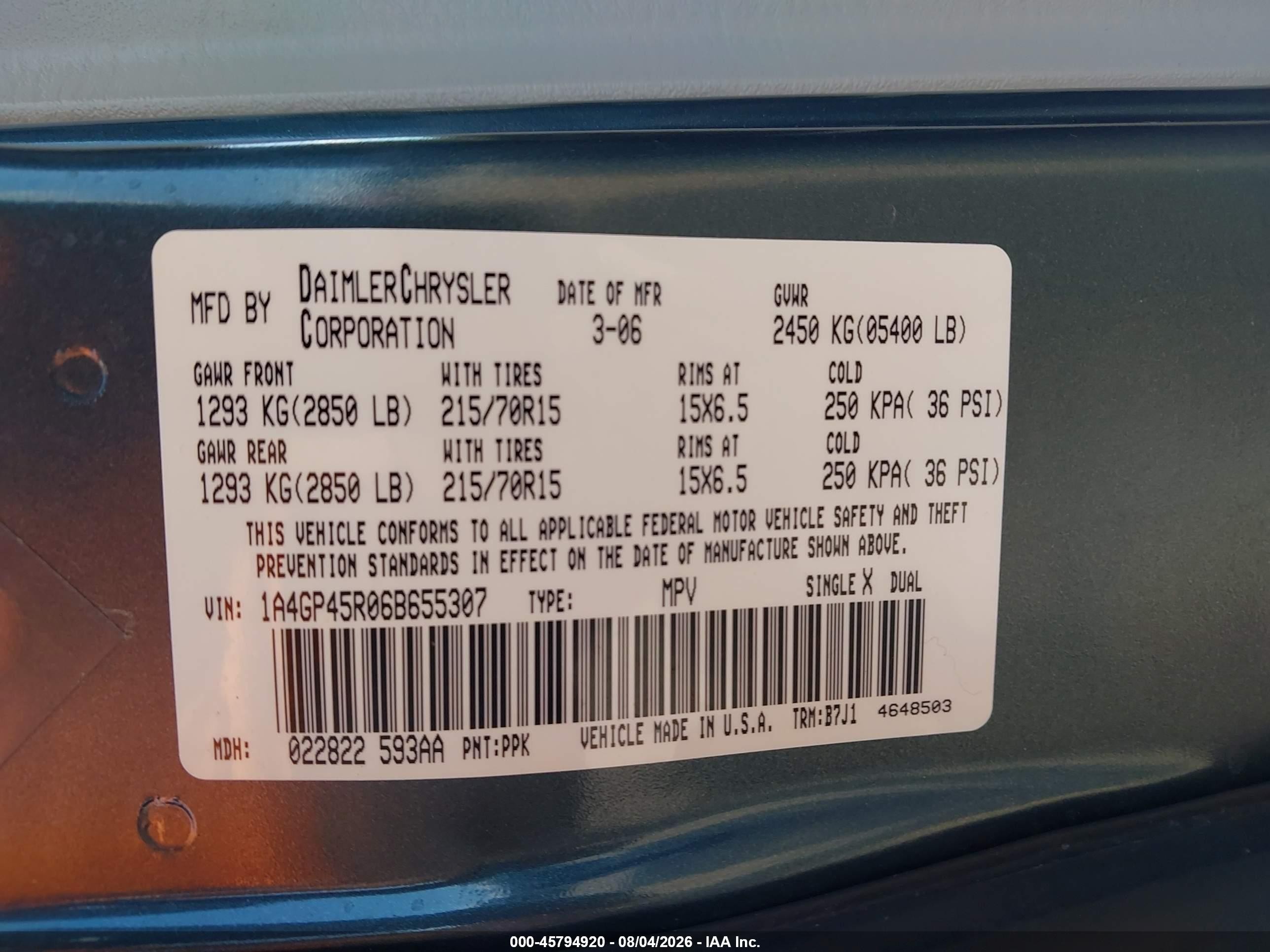 2006 Chrysler Town & Country   Green vin: 1A4GP45R06B655307