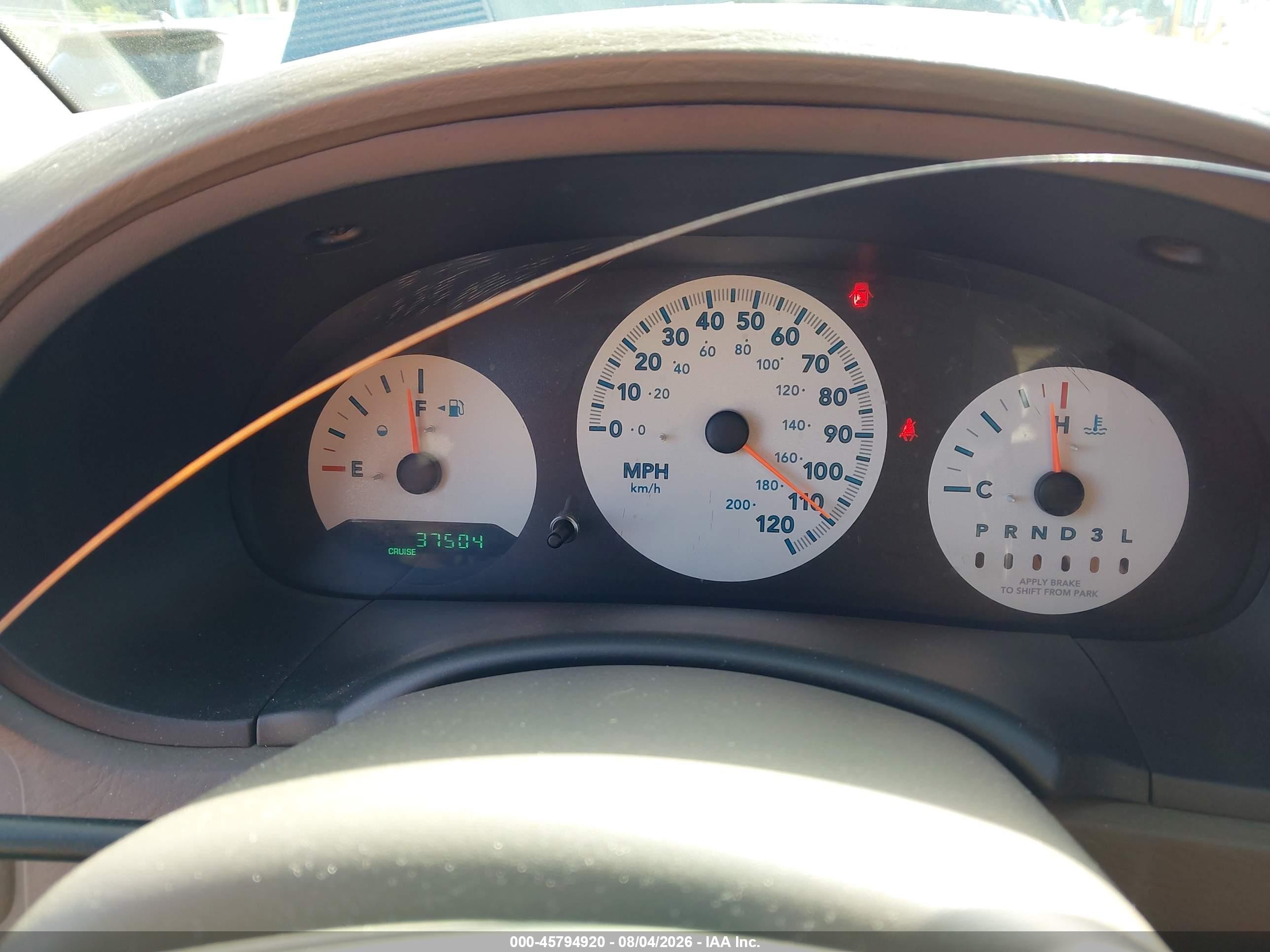 2006 Chrysler Town & Country   Green vin: 1A4GP45R06B655307