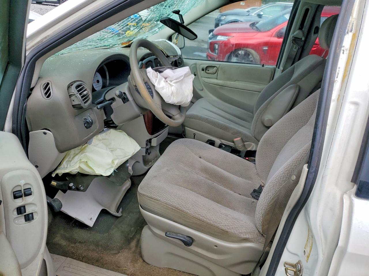 2006 Chrysler Town & Country White vin: 1A4GP45R06B674276